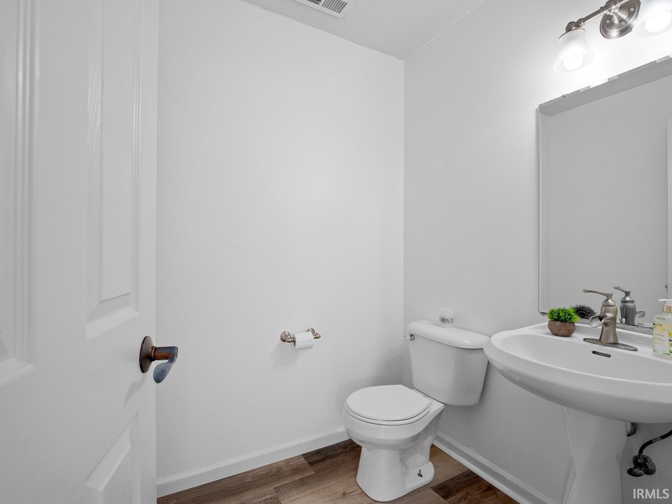 Photo 13 of 1208 Mount Fable Place