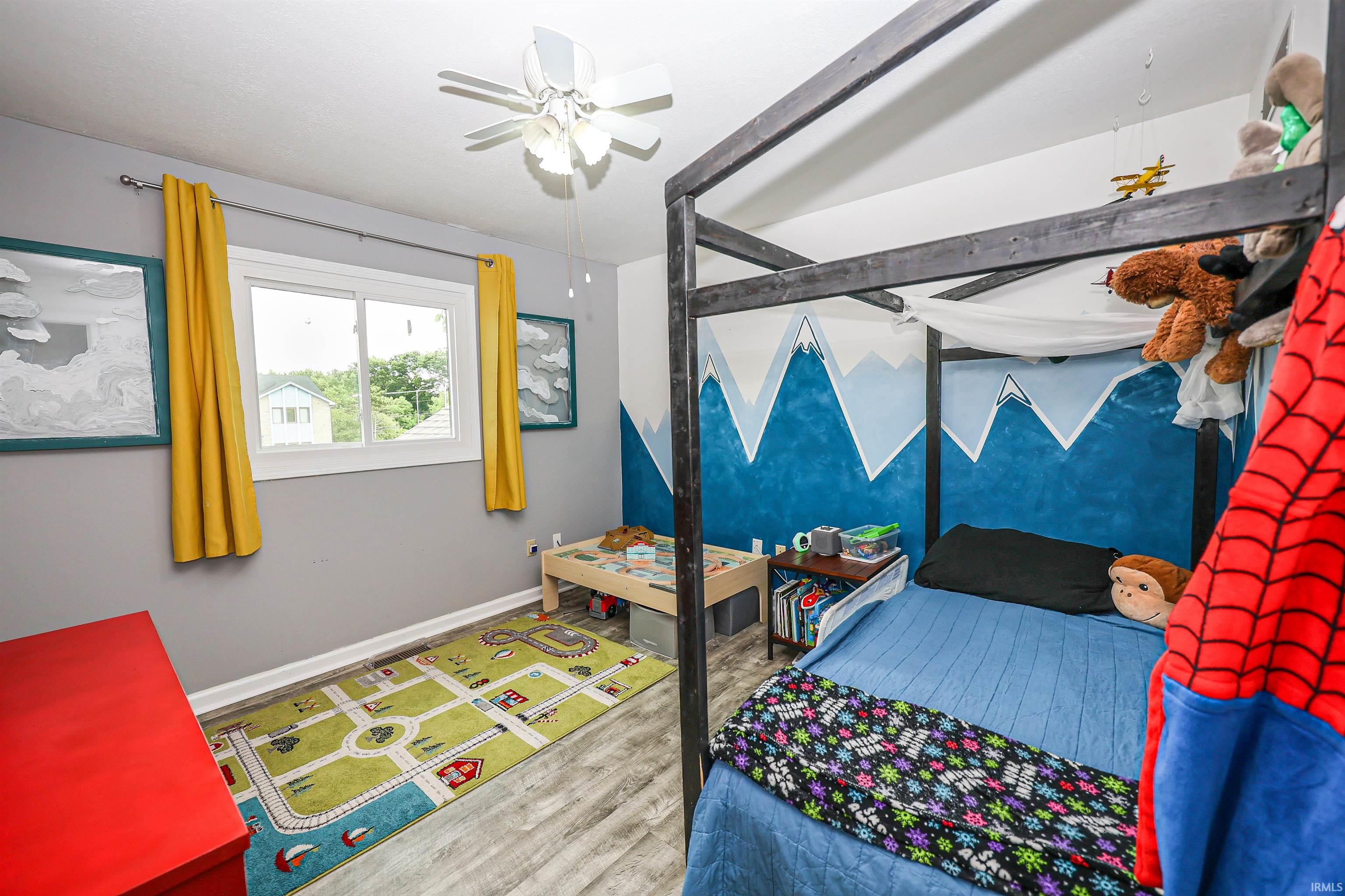 Photo 13 of 9305 Wallen Court