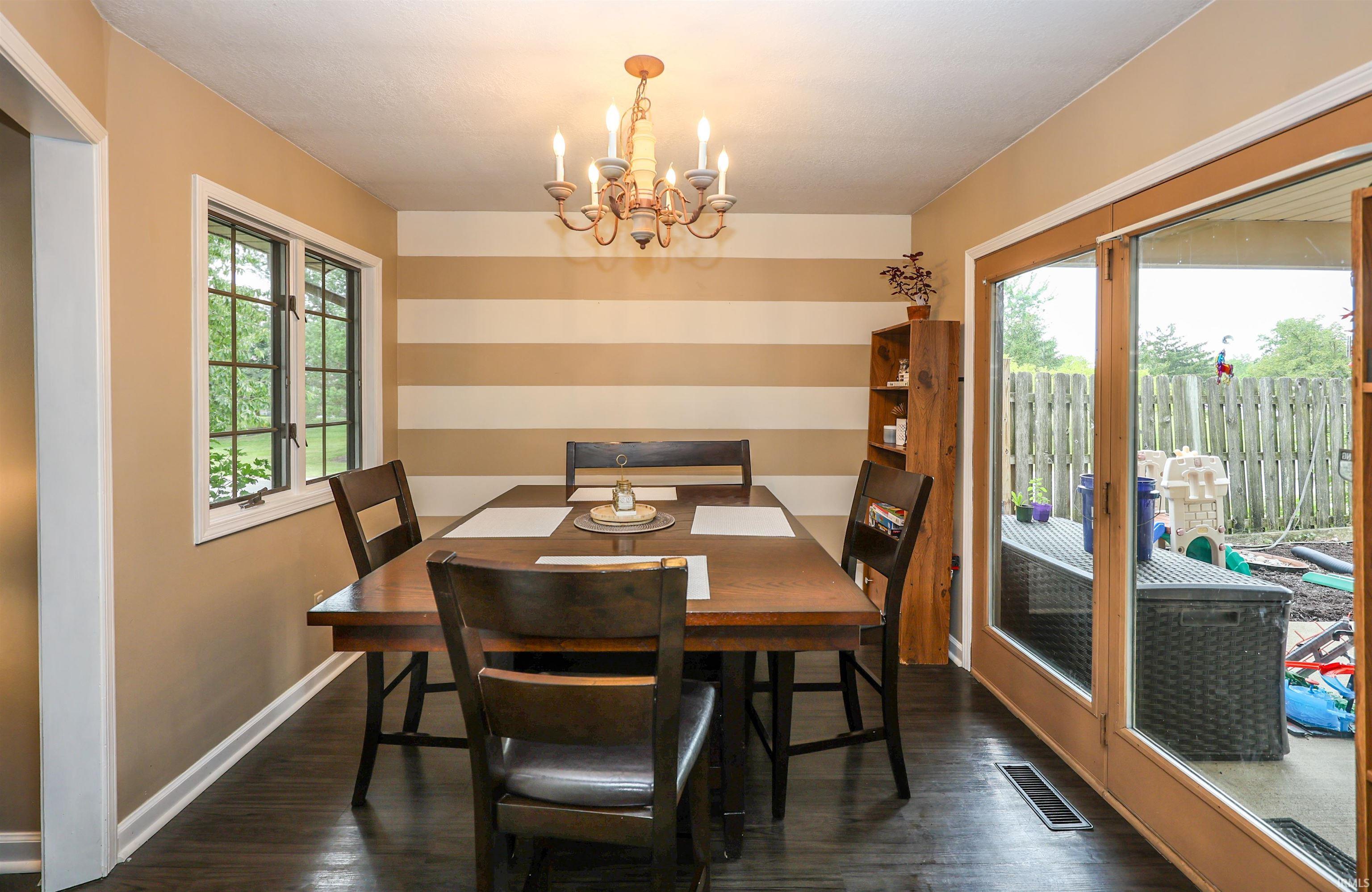 Photo 3 of 9305 Wallen Court