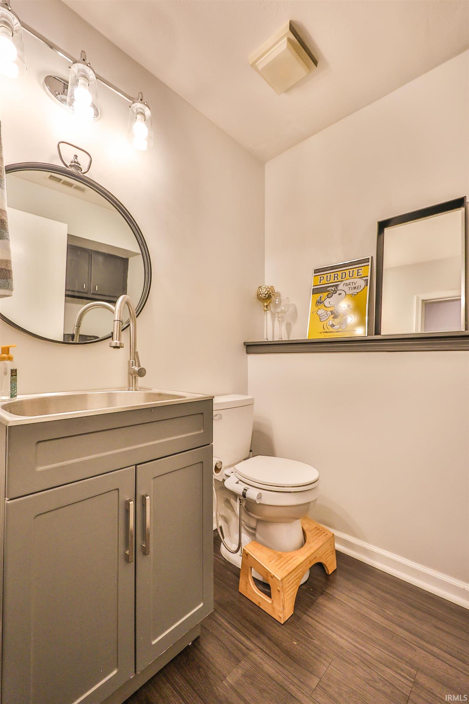 Photo 7 of 9305 Wallen Court