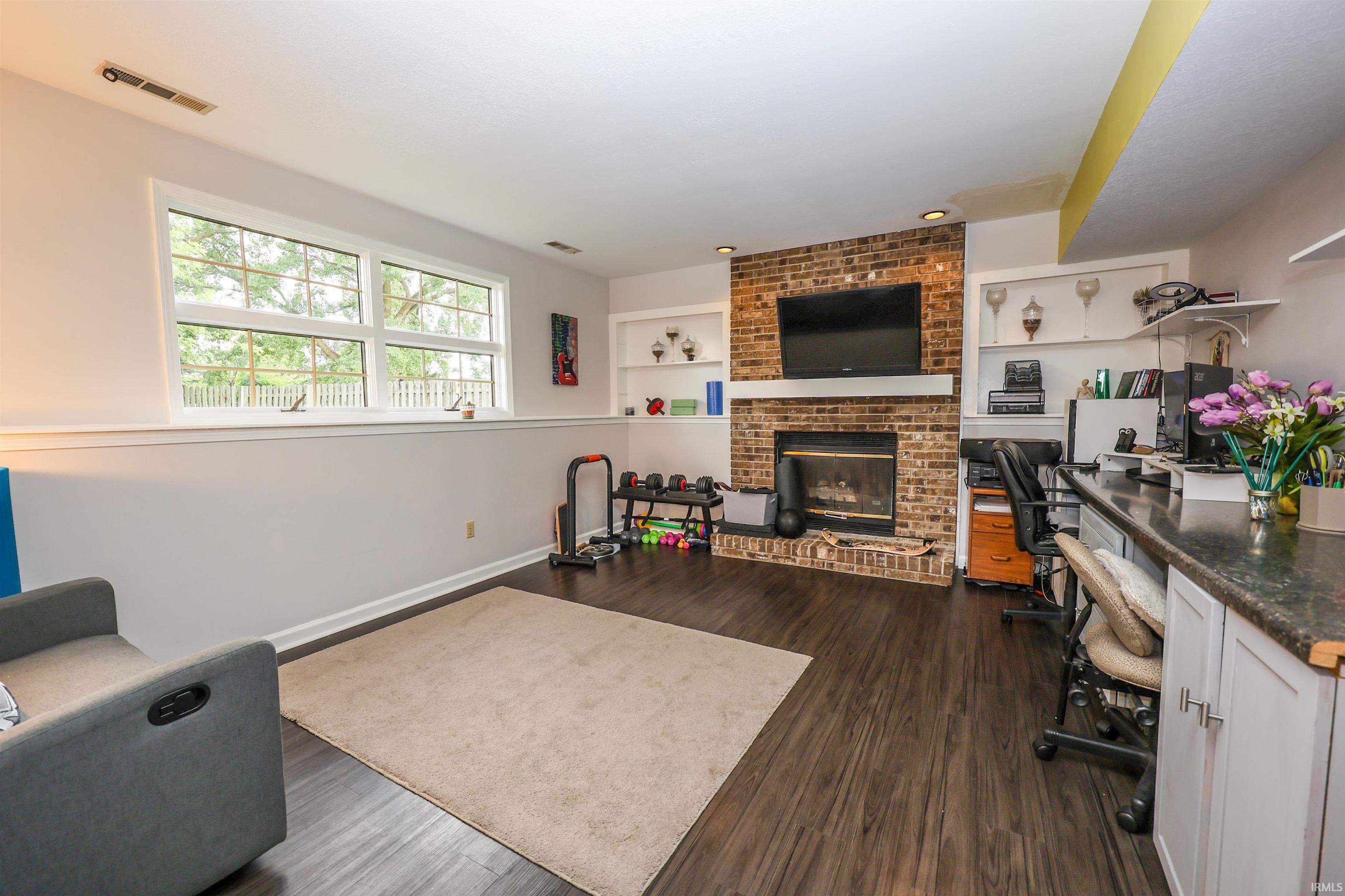 Photo 8 of 9305 Wallen Court