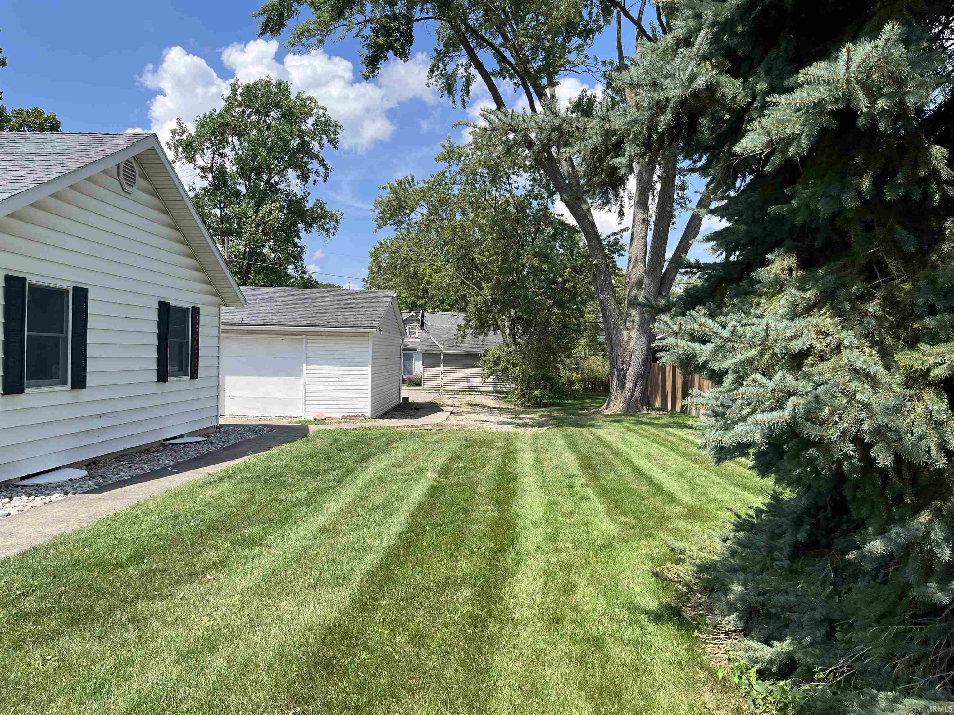 Homes for sale in Berne, IN | 415 W Wabash St, Berne, IN 46711 | MLS# 202527156