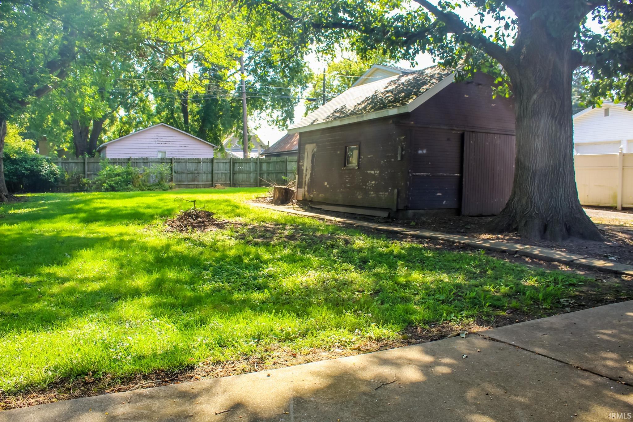 Homes for sale in Winchester, IN | 619 Richmond St, Winchester, IN 47394 | MLS# 202527237