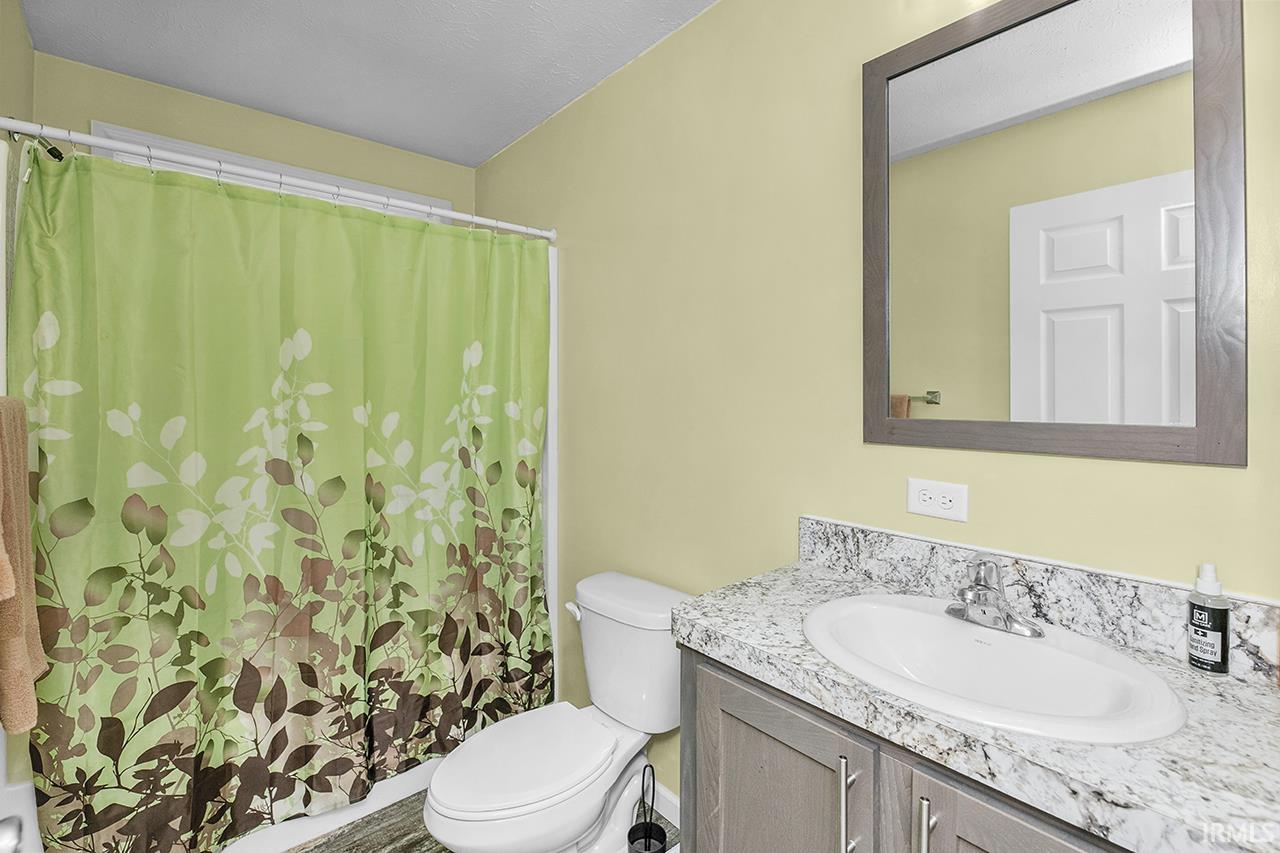 Photo 4 of 24945 Corbin Drive