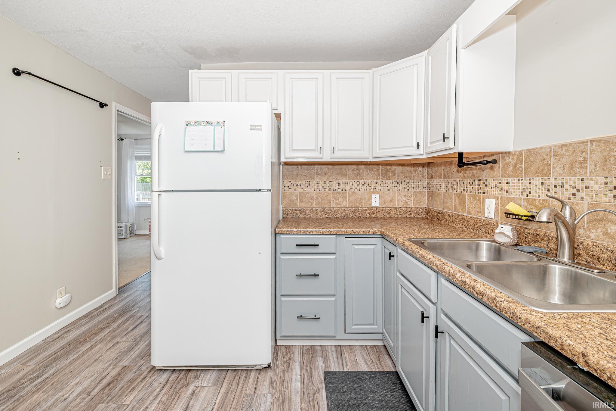 3589 W Maple Drive-57