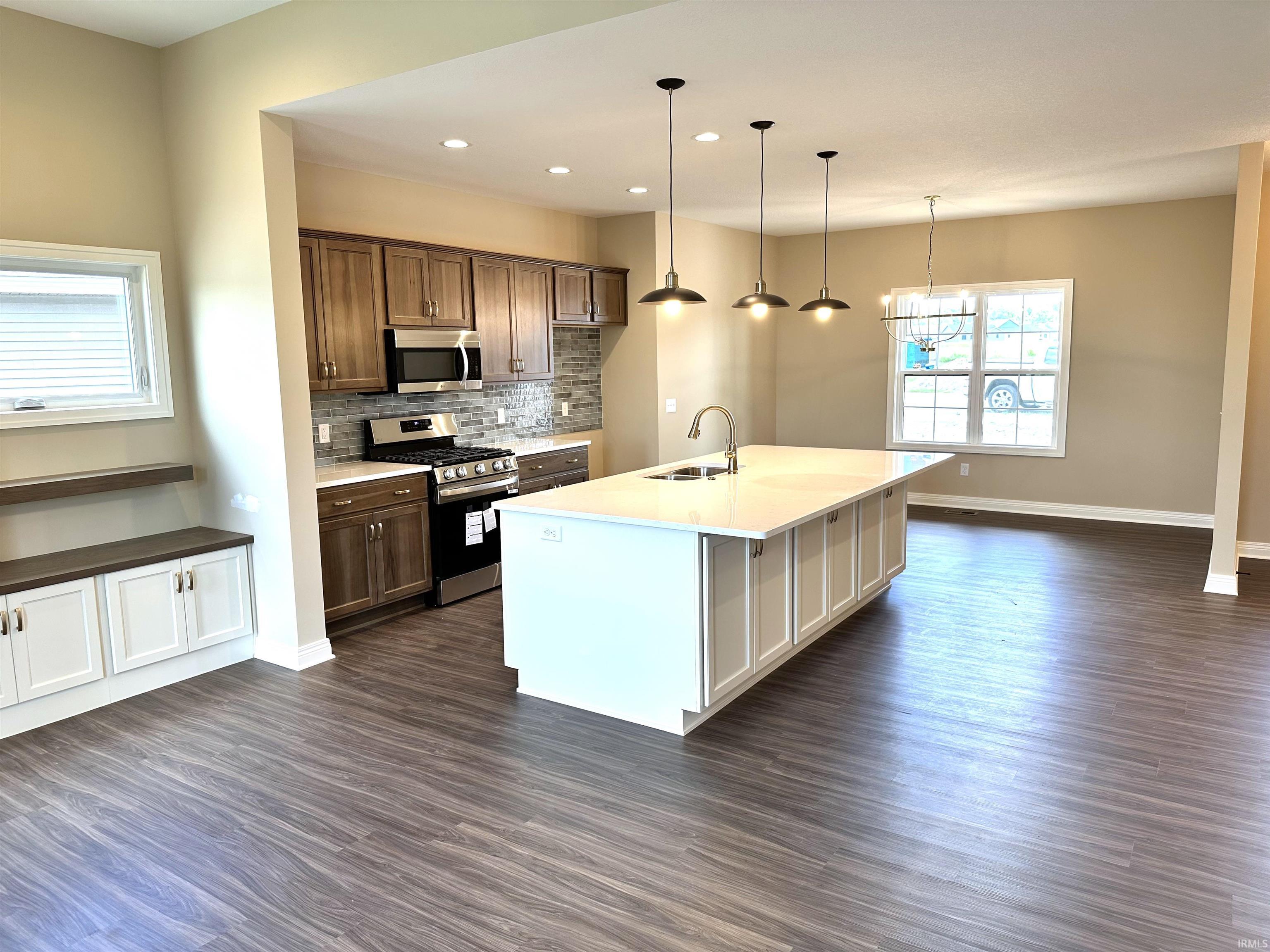 Photo 4 of 1480 Monte Carlo Drive