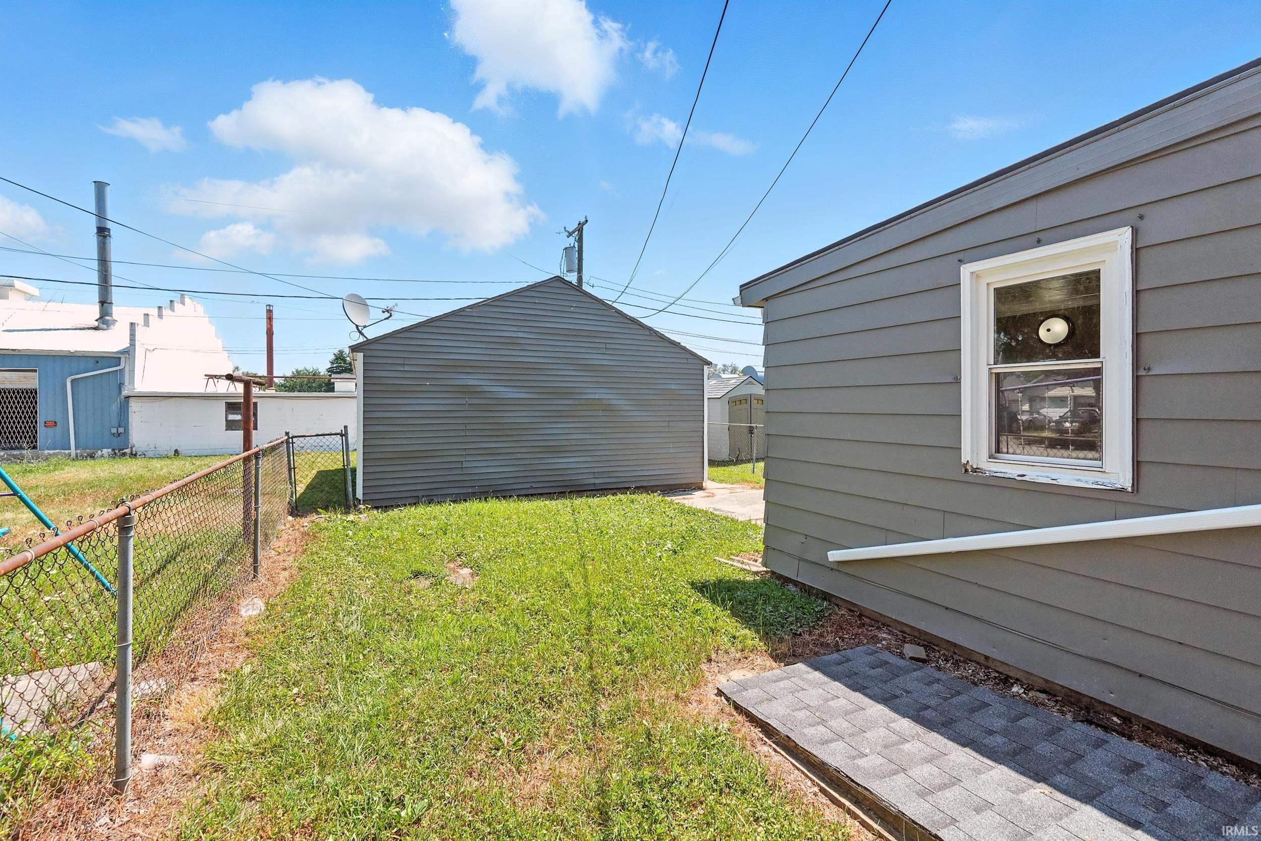 Property Photo 27