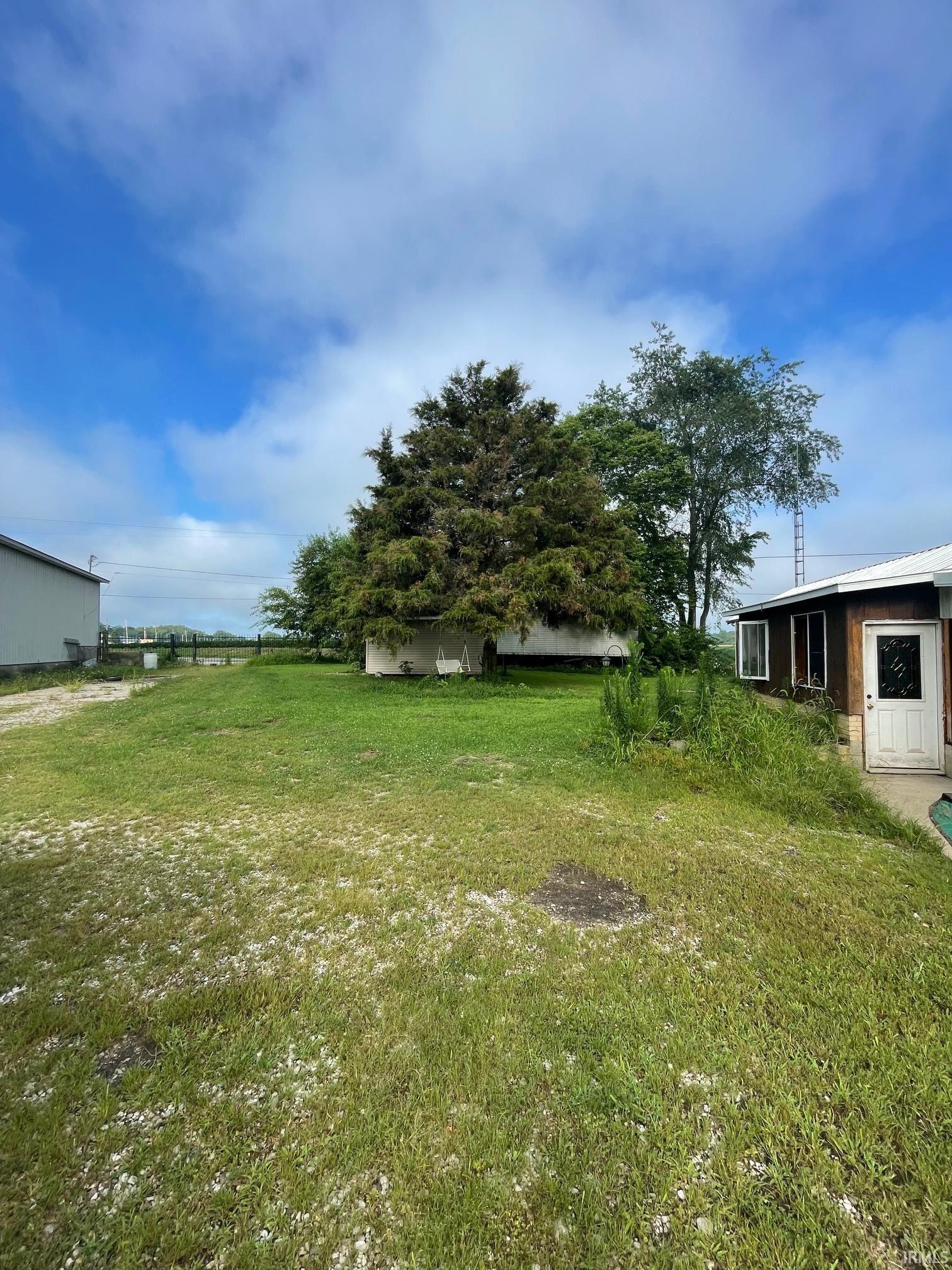 Homes for sale in Bicknell, IN | 7372 & 7392 N Pine Bluff Rd, Bicknell, IN 47512 | MLS# 202527377