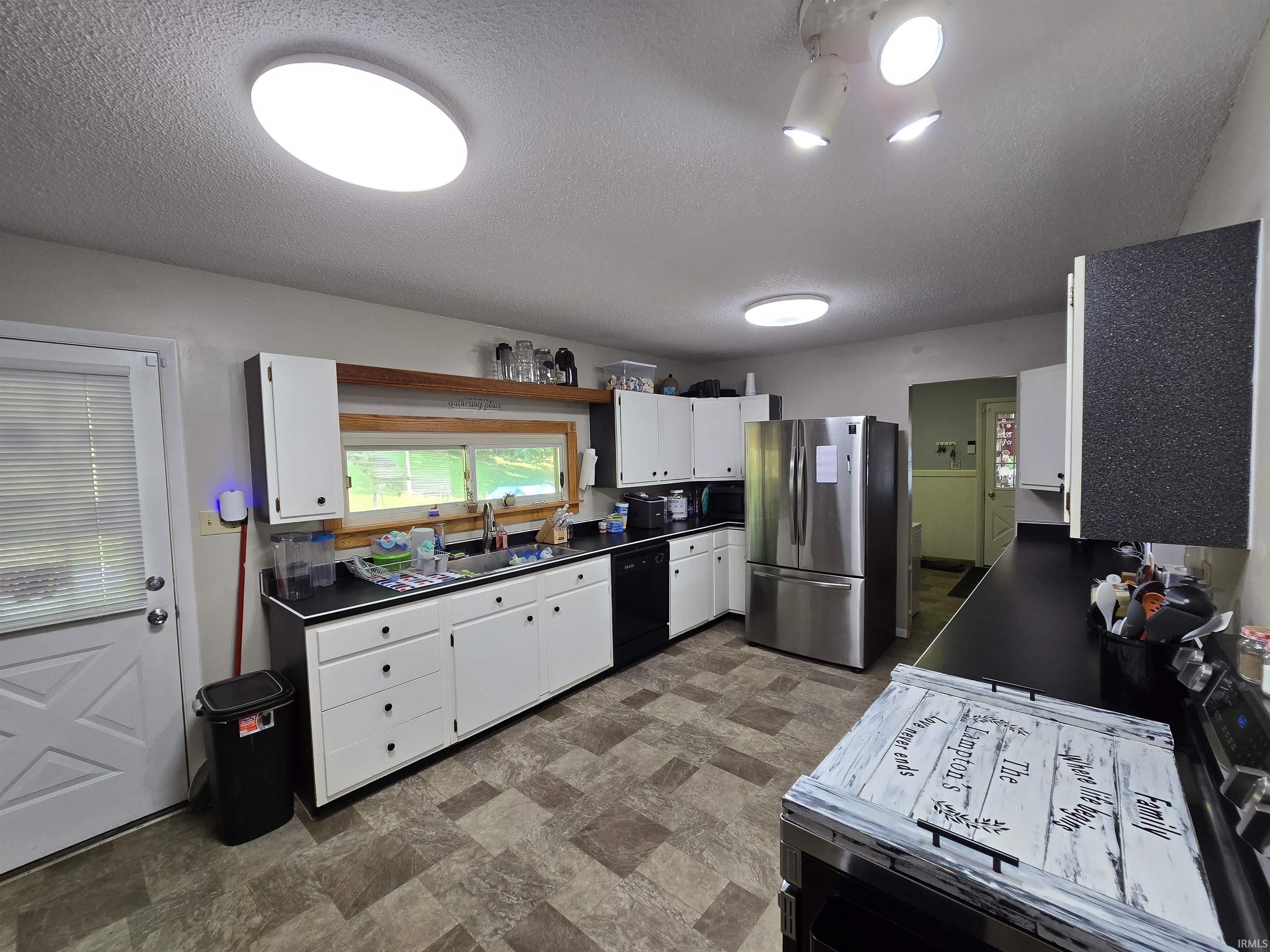 Homes for sale in Albany, IN | 10700 N State Rd 67/28, Albany, IN 47320 | MLS# 202527389