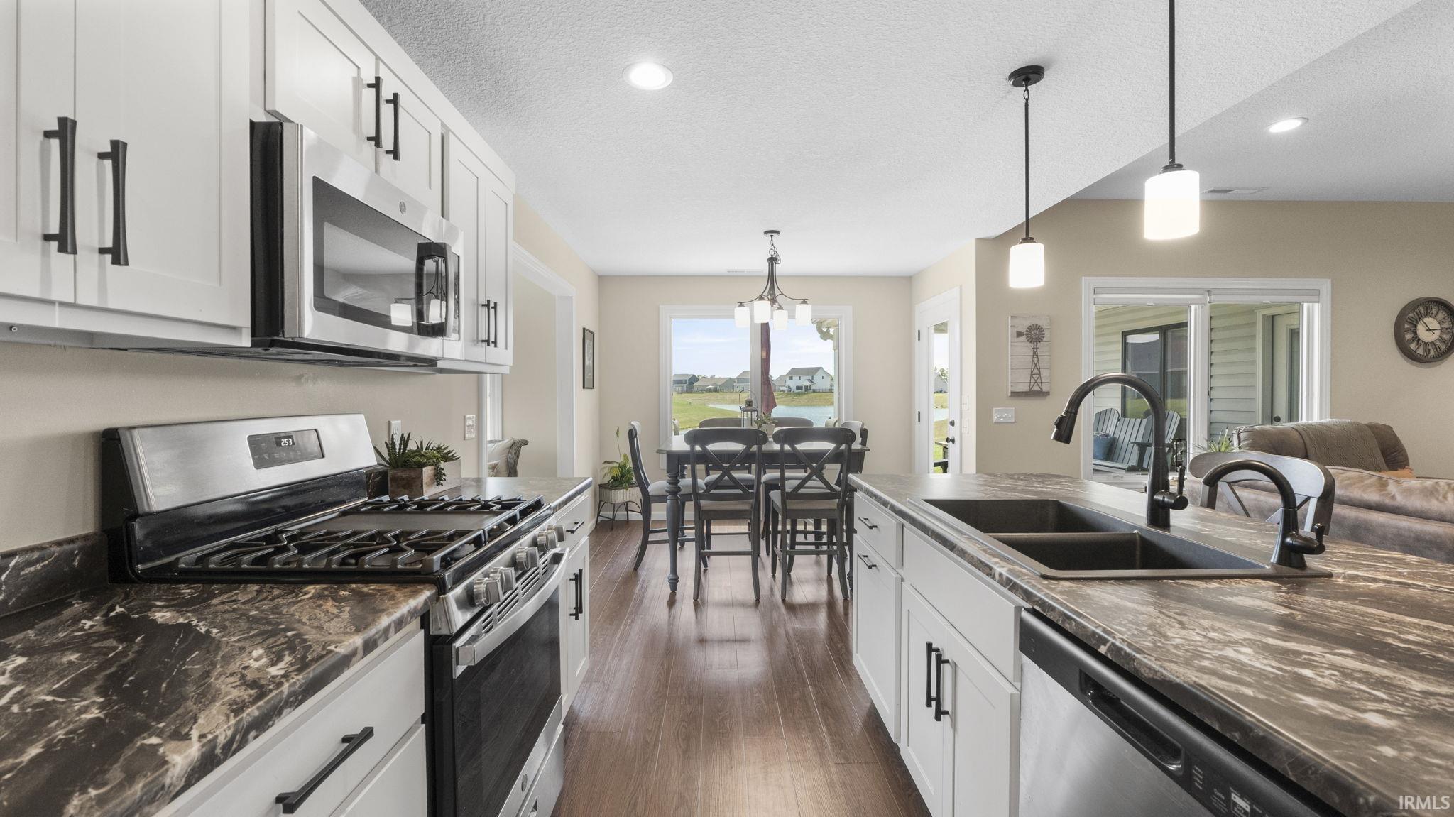 Photo 17 of 542 Persimmon Cove