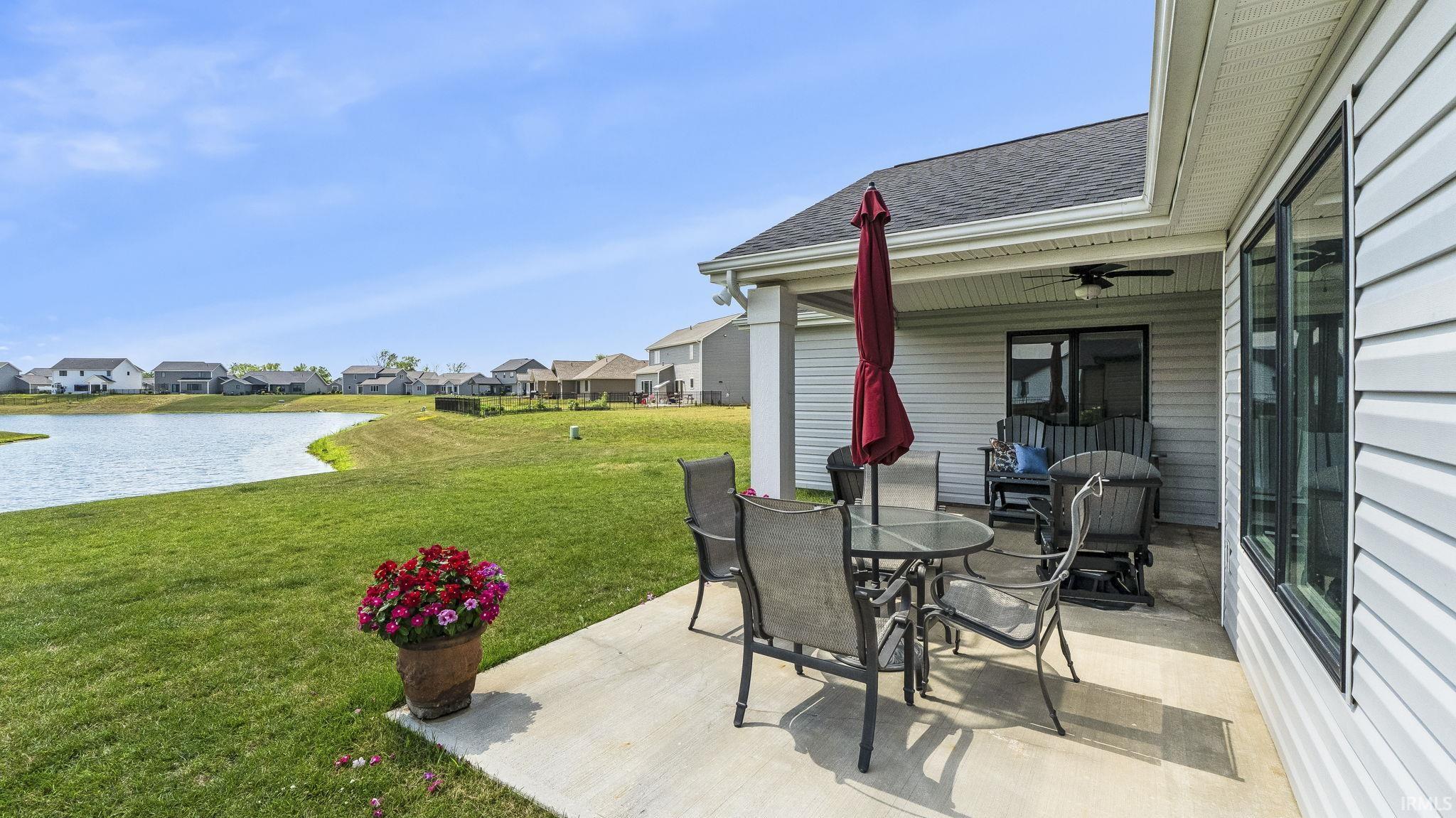 Photo 33 of 542 Persimmon Cove