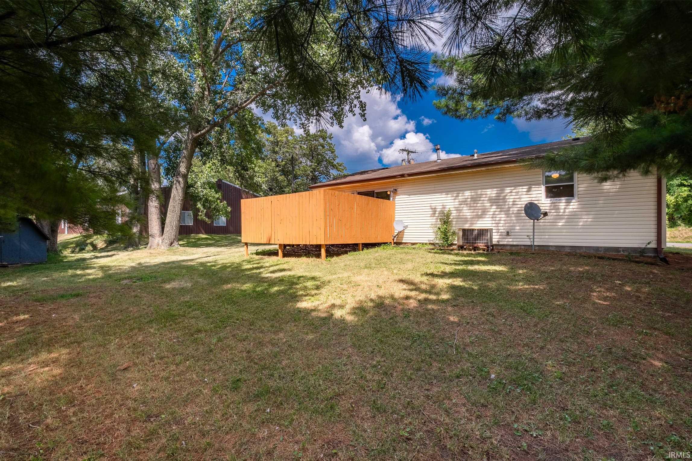Photo 5 of 721 N Ellsworth Street