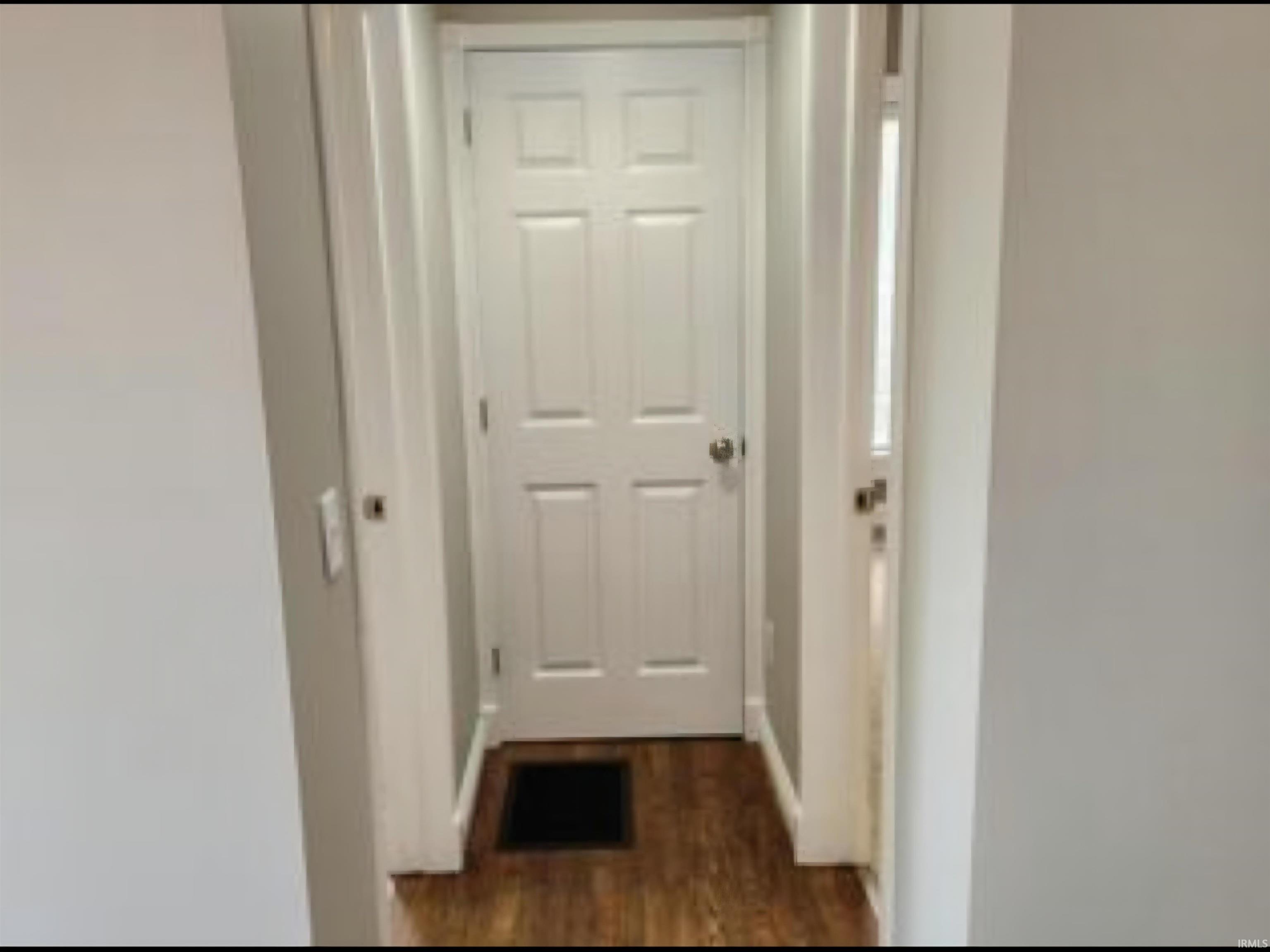 Photo 10 of 915 S 8th Street