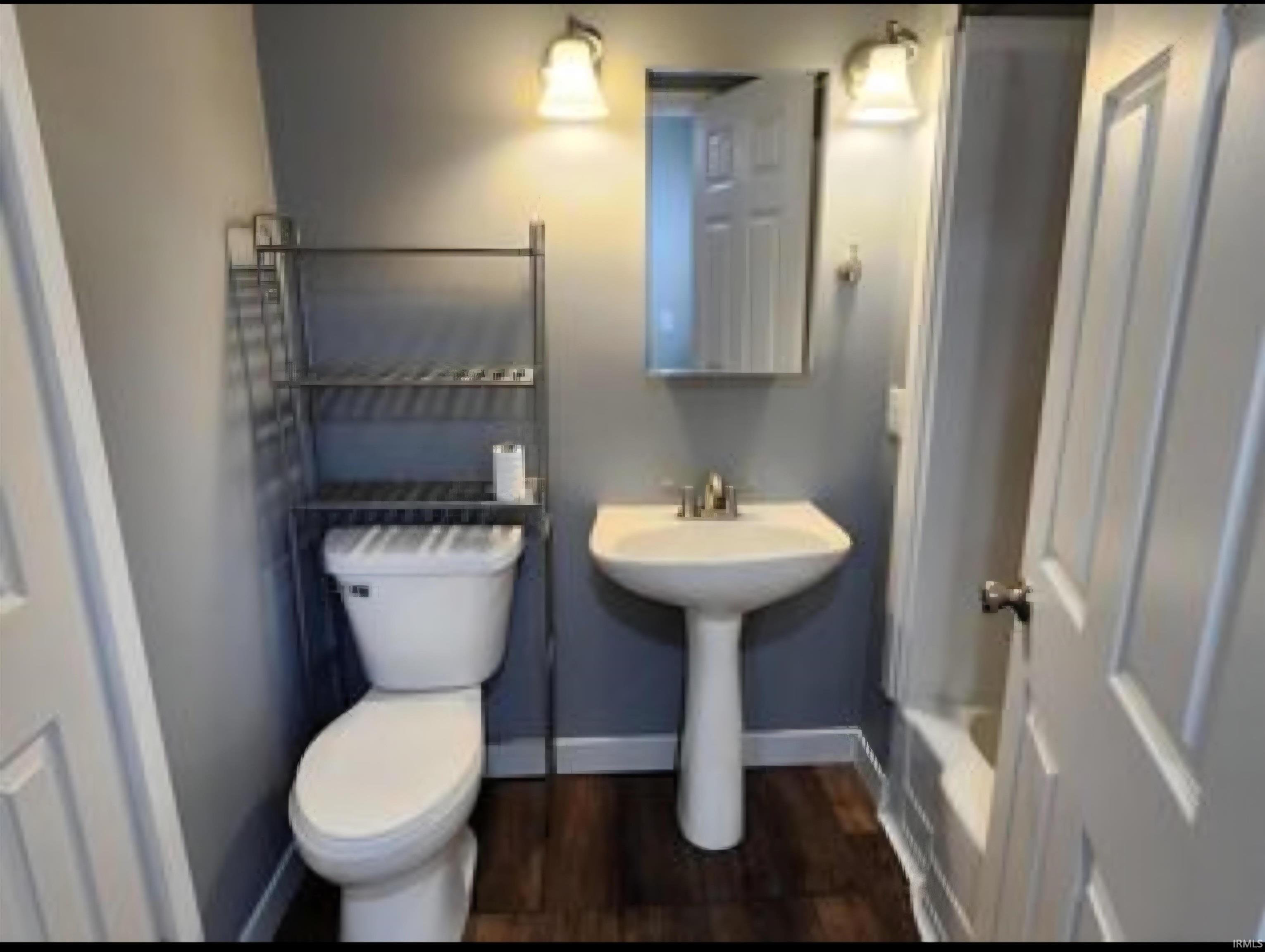 Photo 8 of 915 S 8th Street