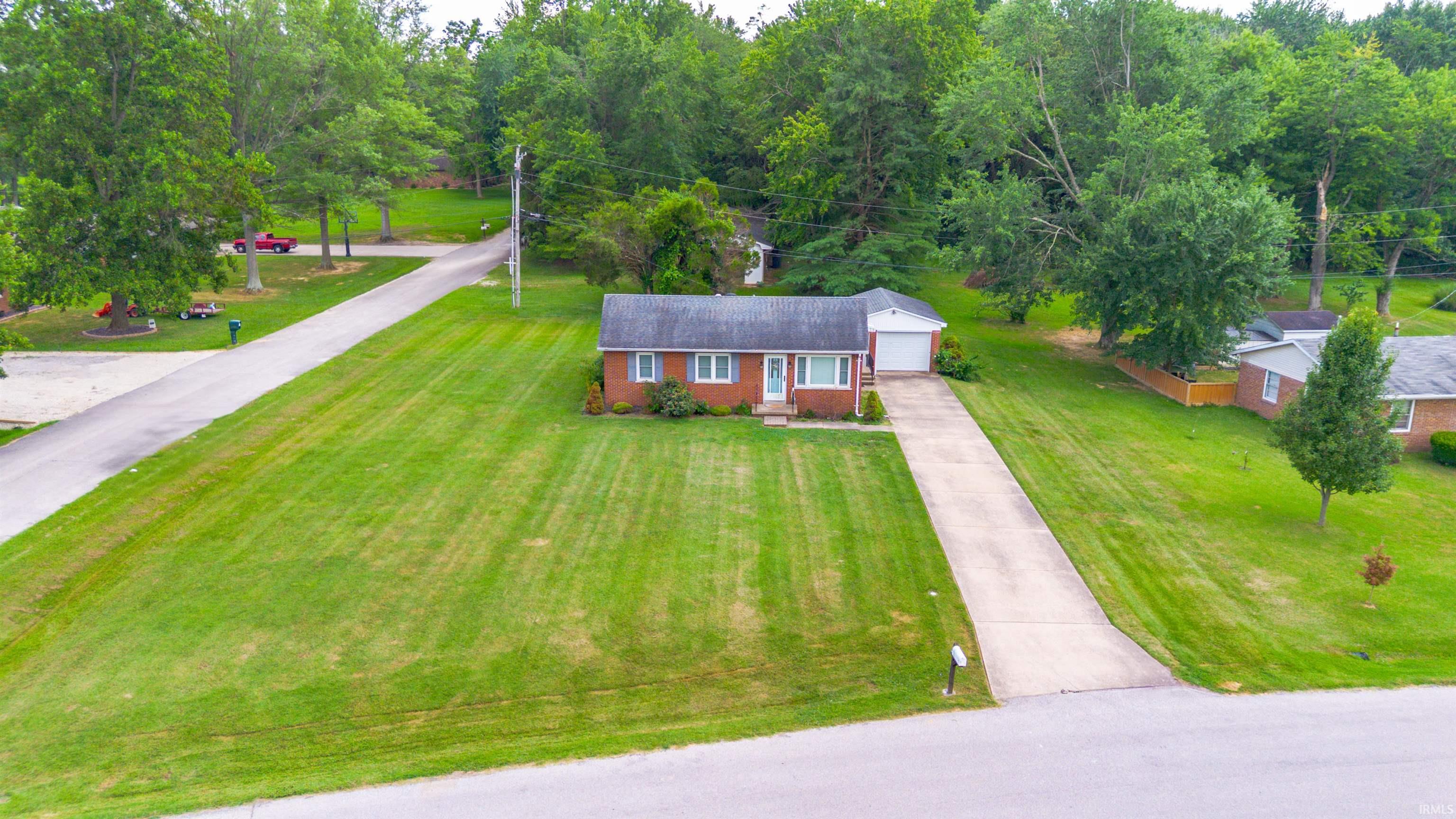 Homes for sale in Boonville, IN | 1299 Homestead Dr, Boonville, IN 47601 | MLS# 202527549