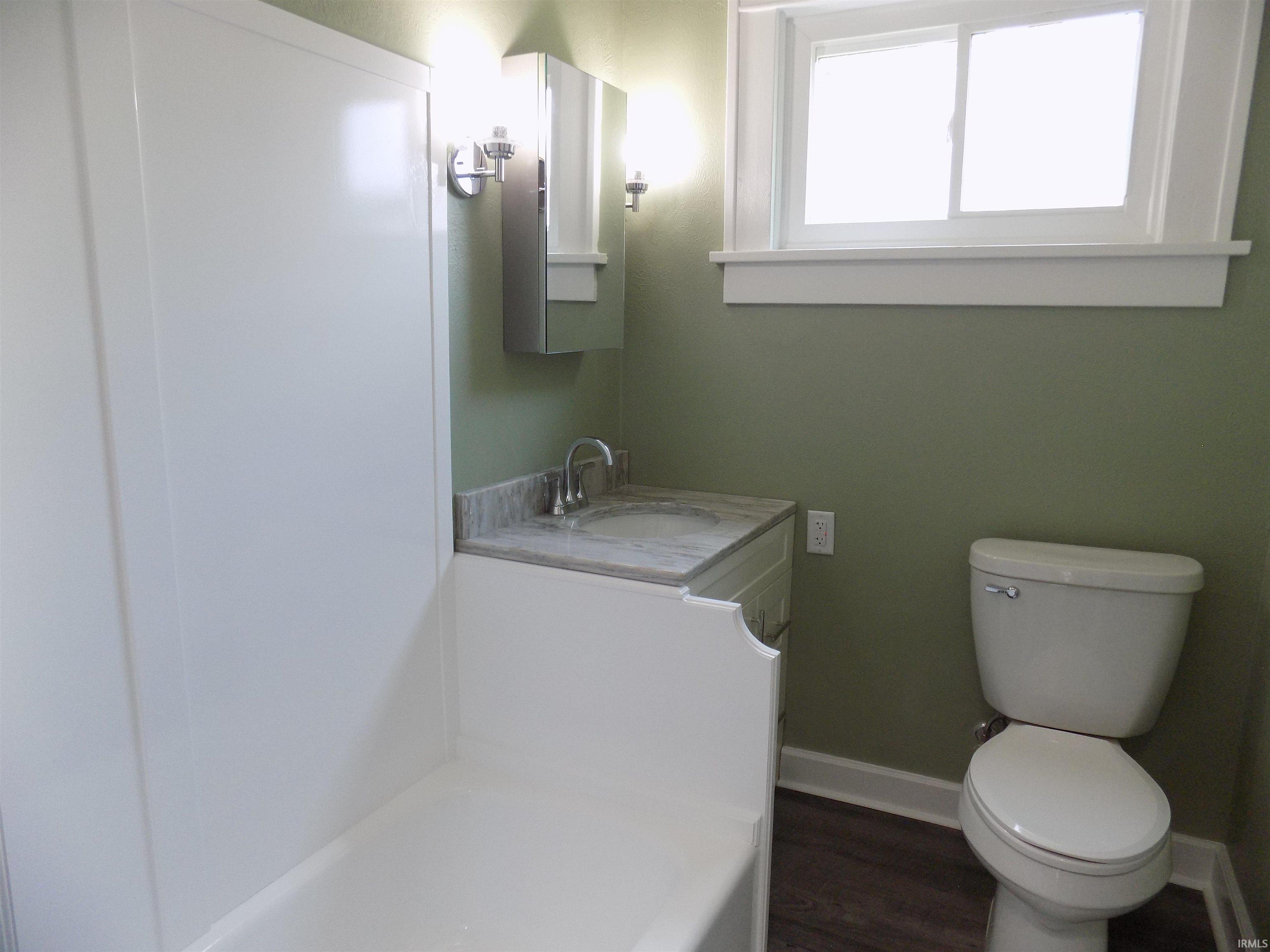 Photo 18 of 628 S 6th Street