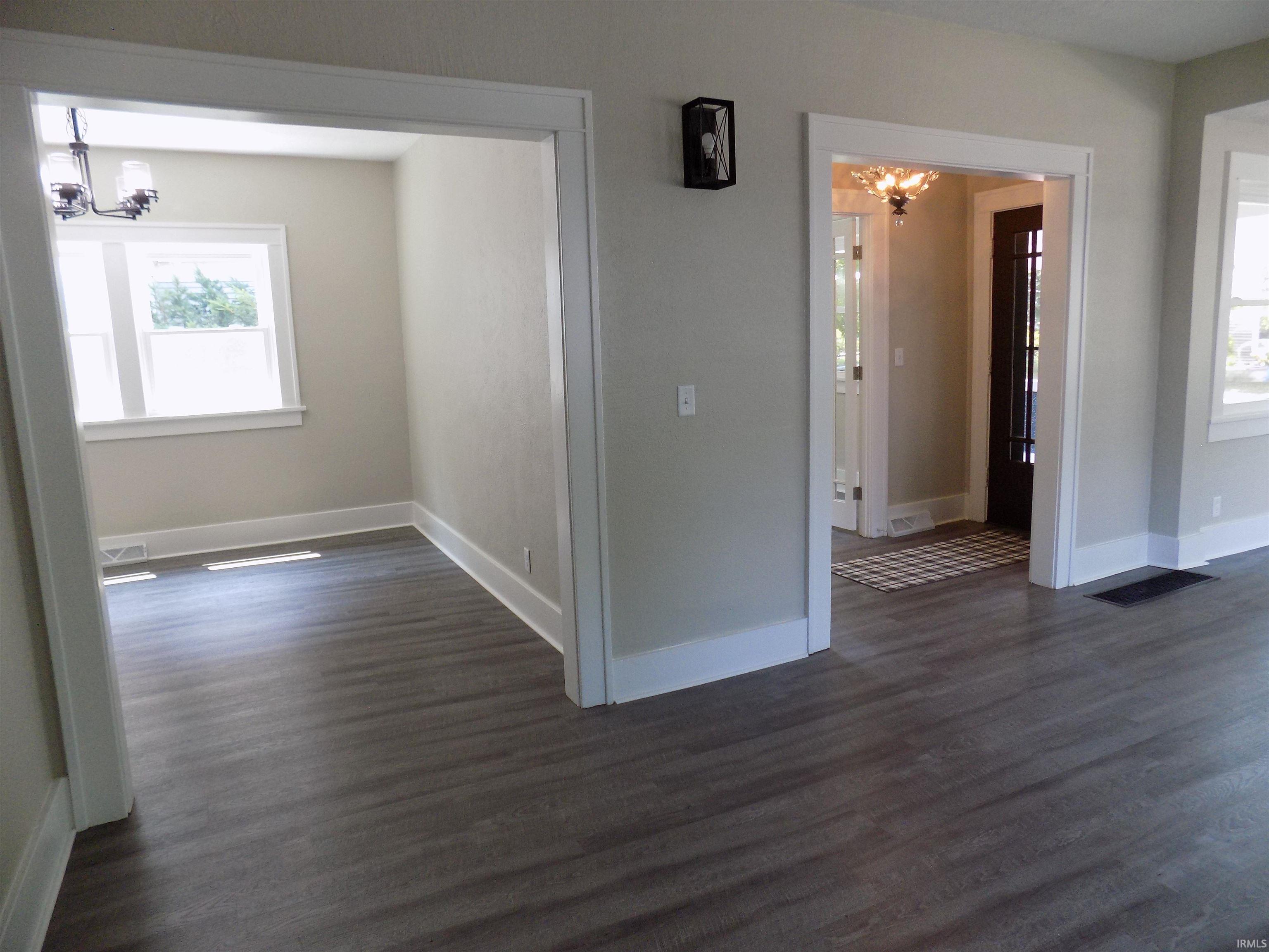 Photo 5 of 628 S 6th Street