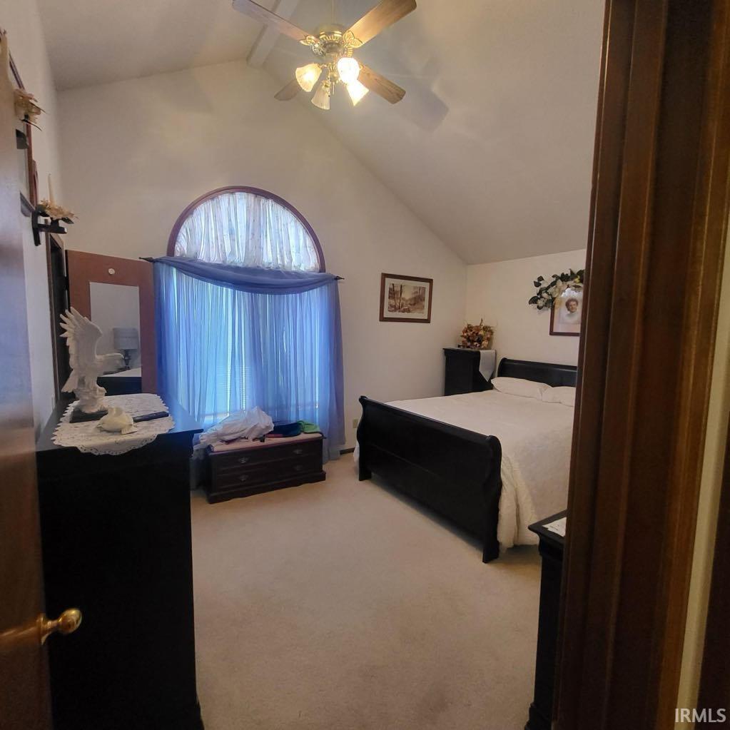 Photo 3 of 1330 Foxglove Lane
