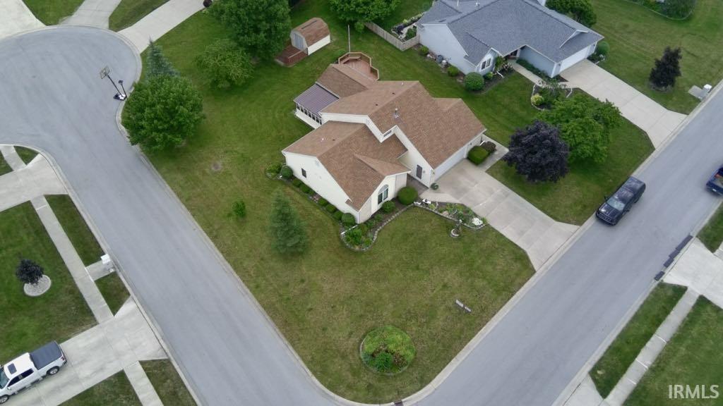 Photo 4 of 1330 Foxglove Lane