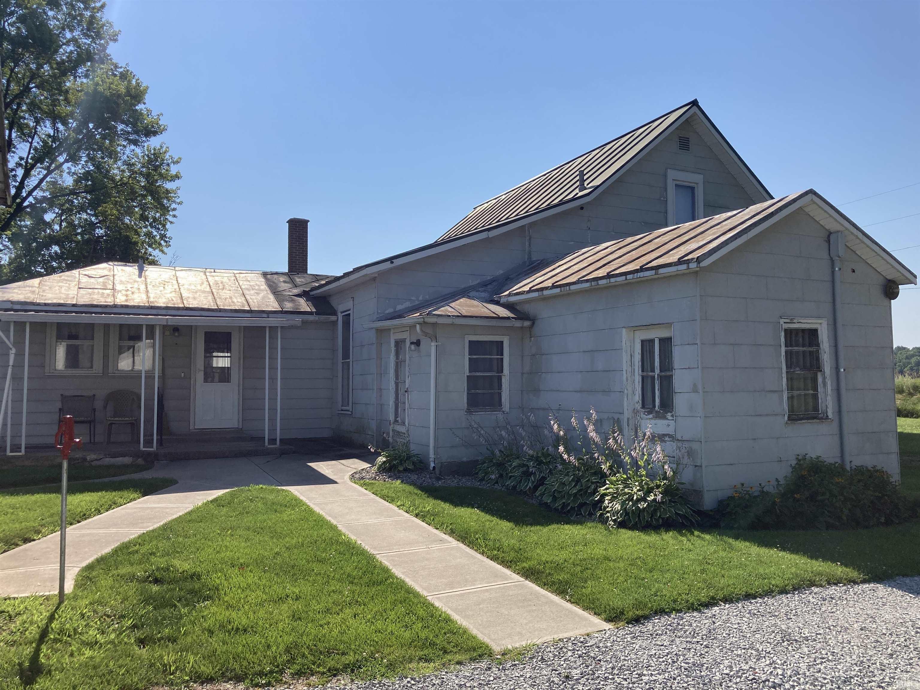 Homes for sale in Daleville, IN | 15220 W County Road 400 S, Daleville, IN 47334 | MLS# 202527568