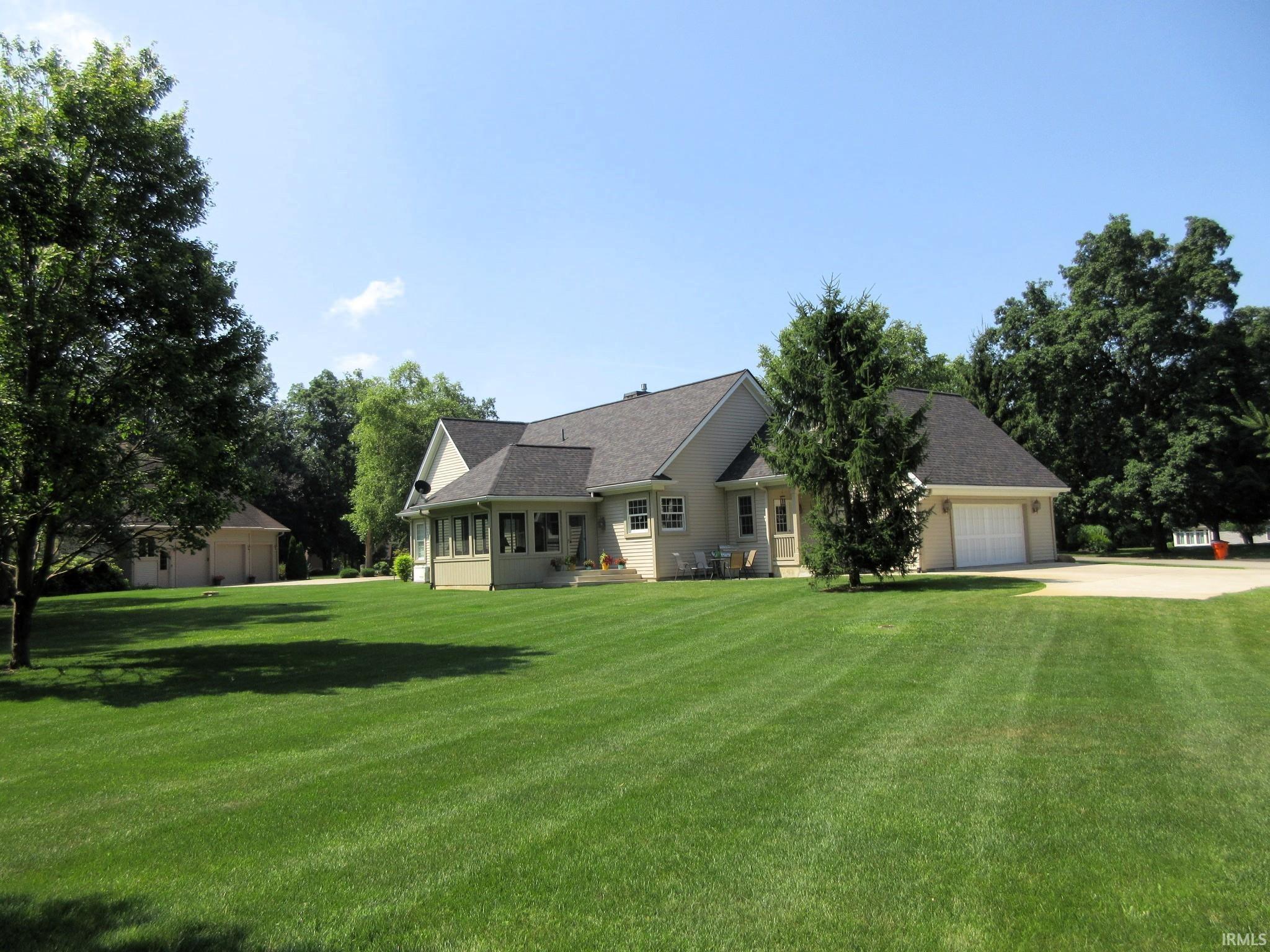 Homes for sale in Monticello, IN | 11702 W Briarwood Ct, Monticello, IN 47960 | MLS# 202527578