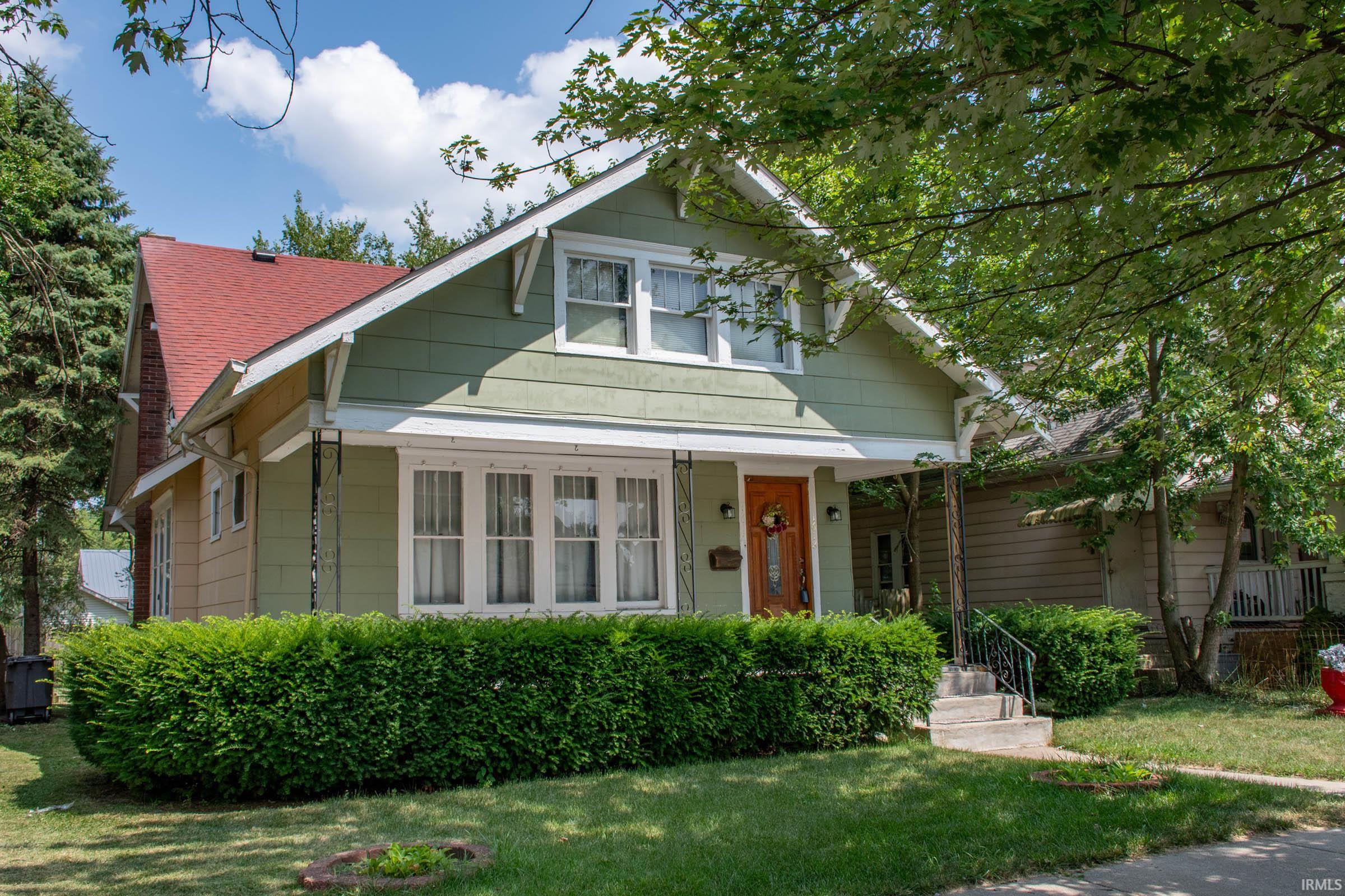 Photo 0 of 1618 Roys Avenue
