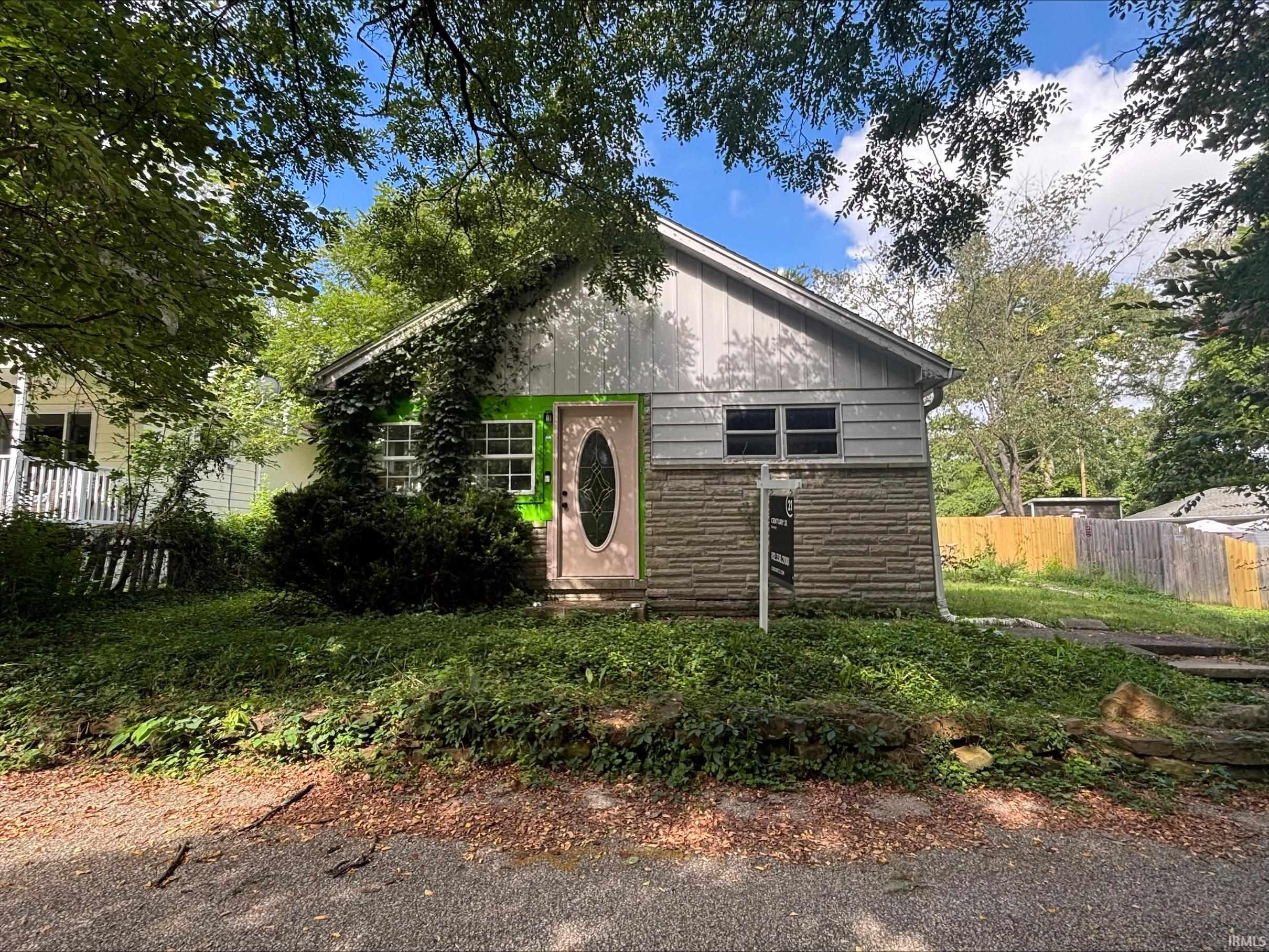 Homes for sale in Bloomington, IN | 2304 S Ford Ave, Bloomington, IN 47403 | MLS# 202527623