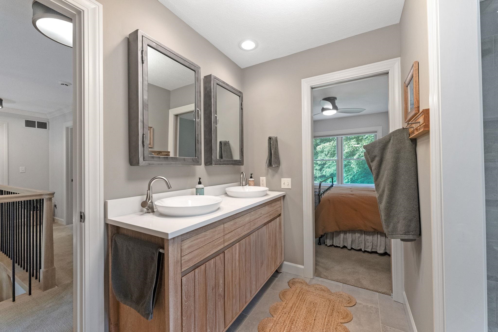 Photo 17 of 55105 Colonial Ridge Drive