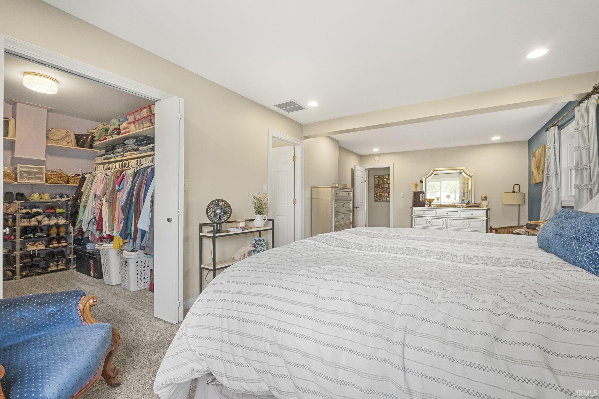 Photo 18 of 7522 Pinedale Drive