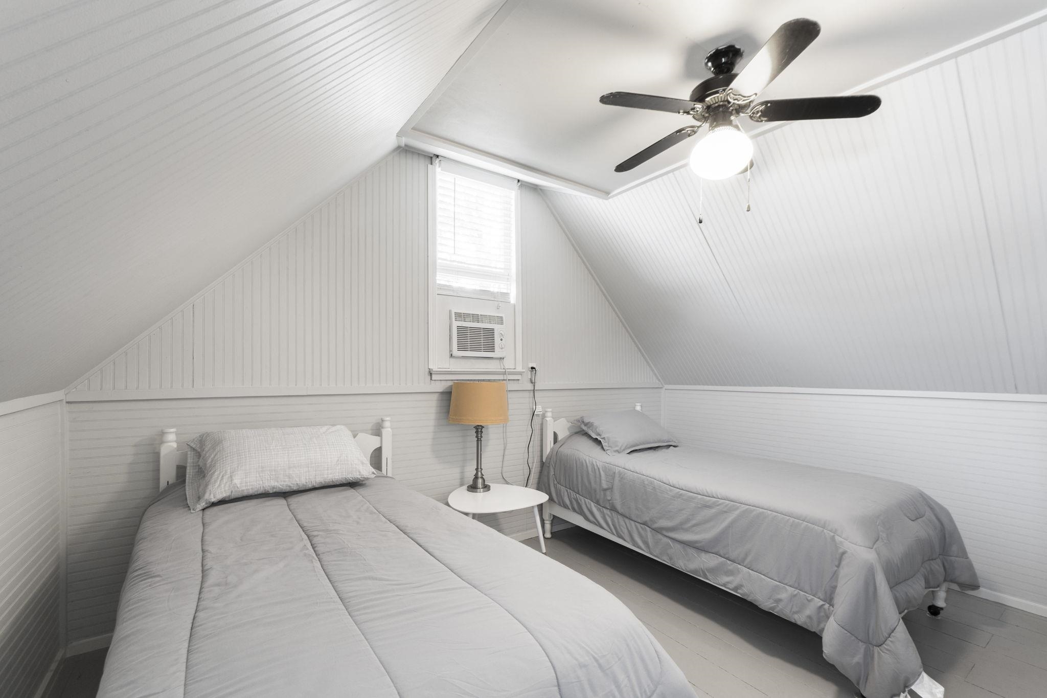 Photo 23 of 320 Lane 120 Hamilton Lk