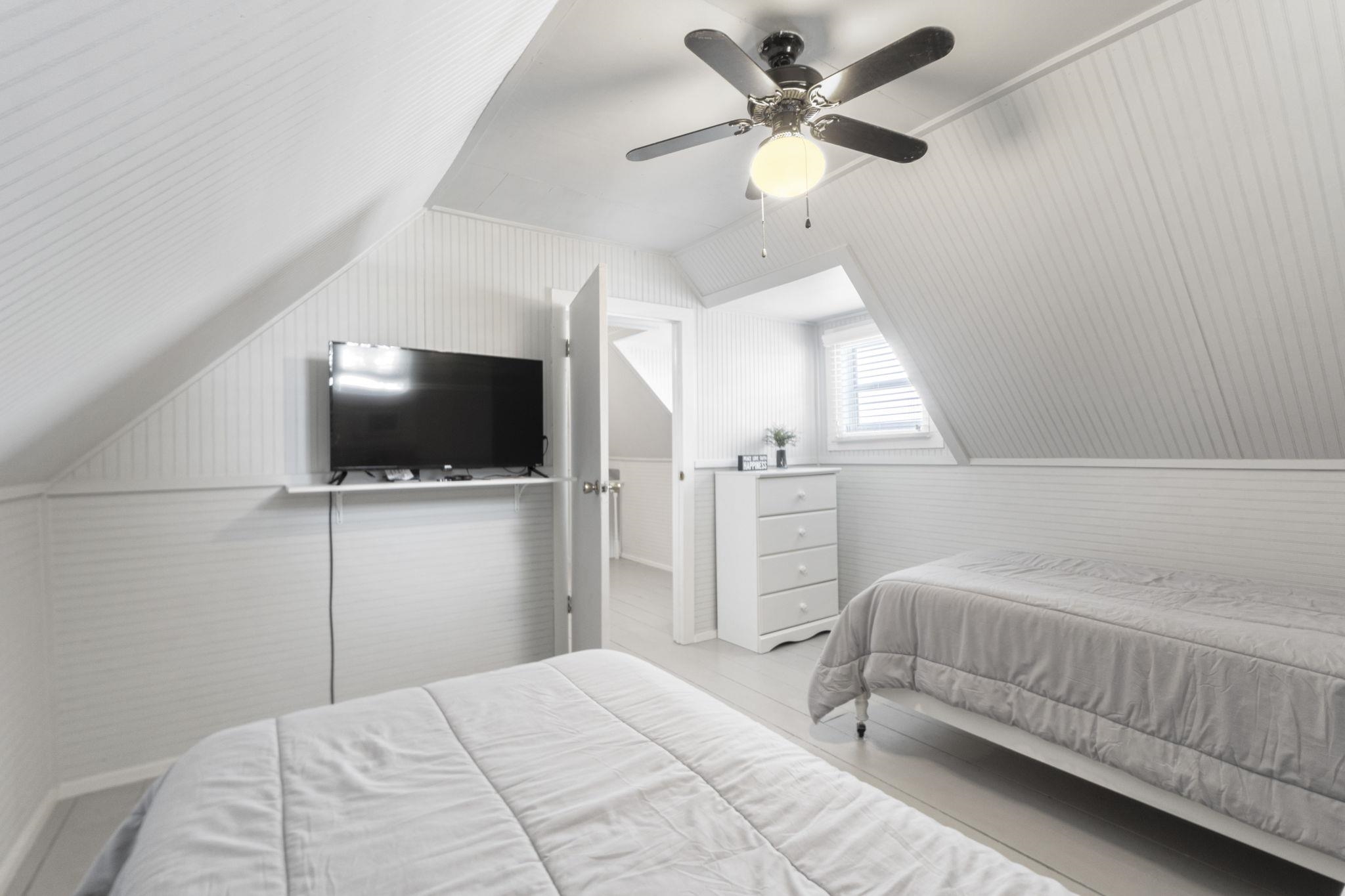 Photo 24 of 320 Lane 120 Hamilton Lk