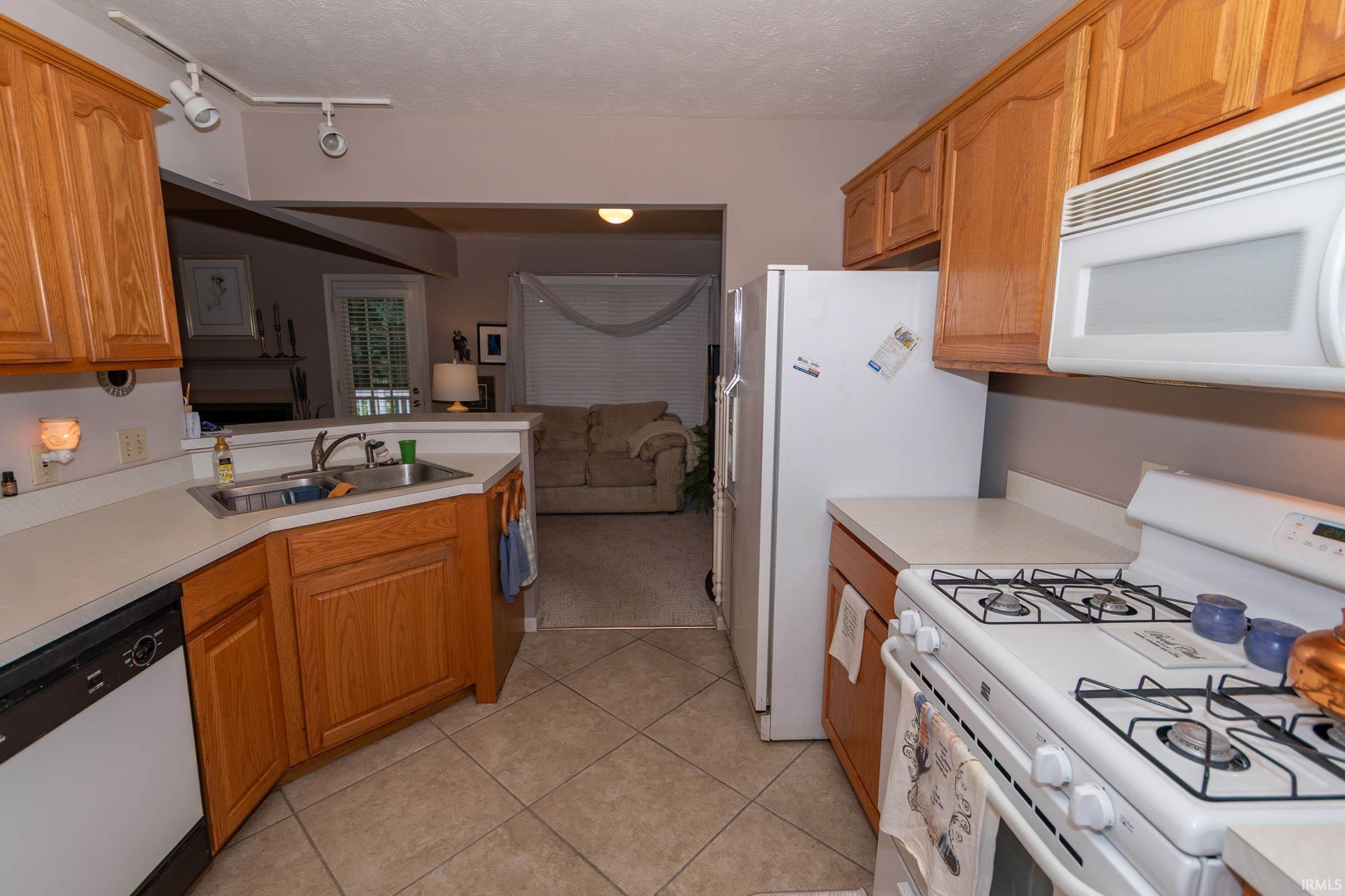 Photo 5 of 2151 Woodland Estates Dr