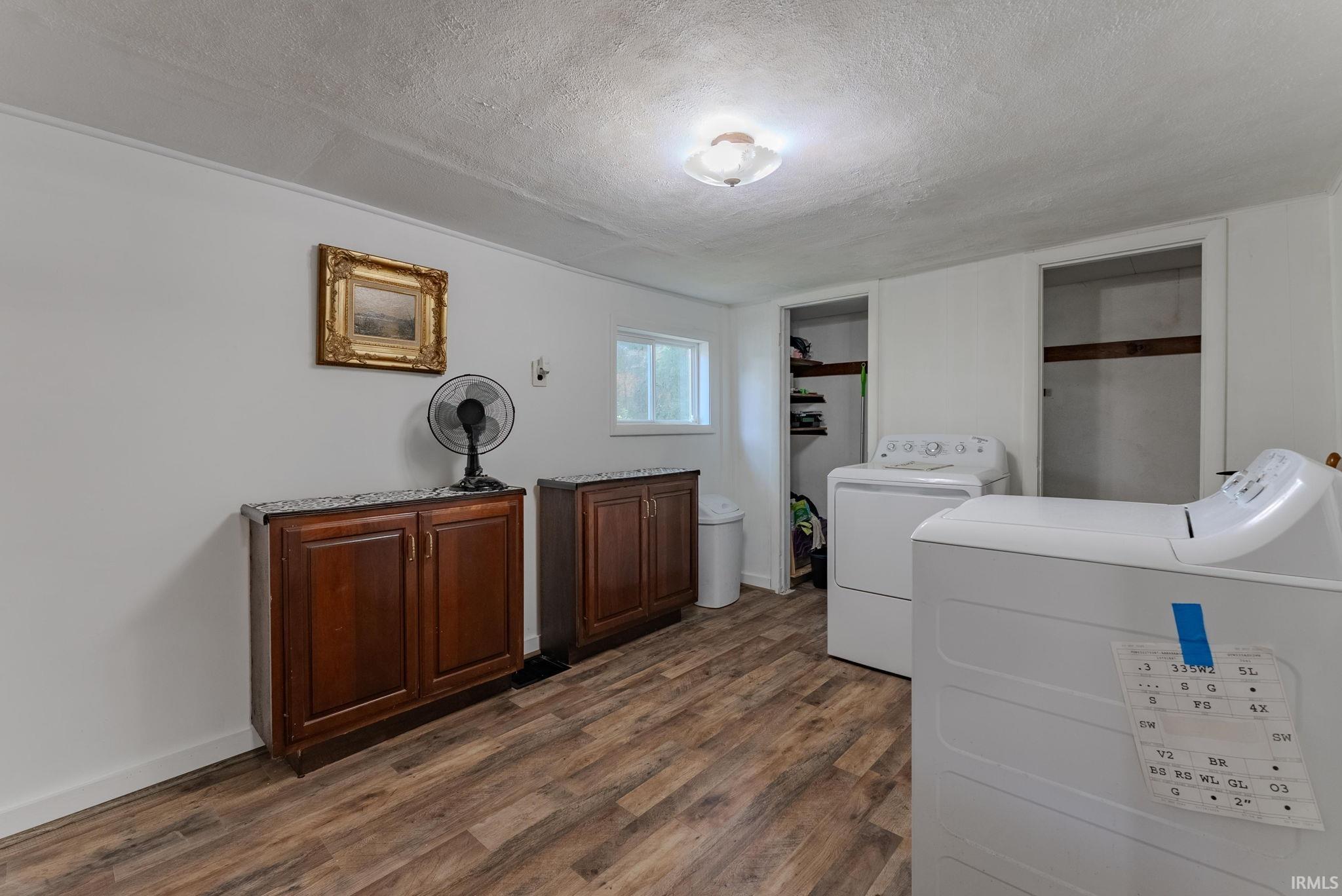 Photo 17 of 283 N Thorne Street