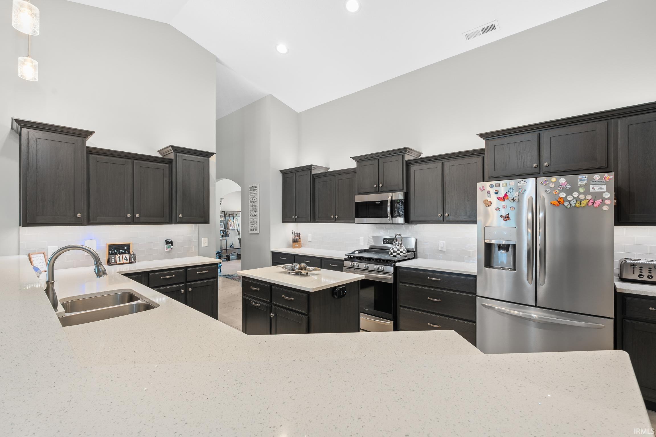 Photo 18 of 1388 S Honeybee Court