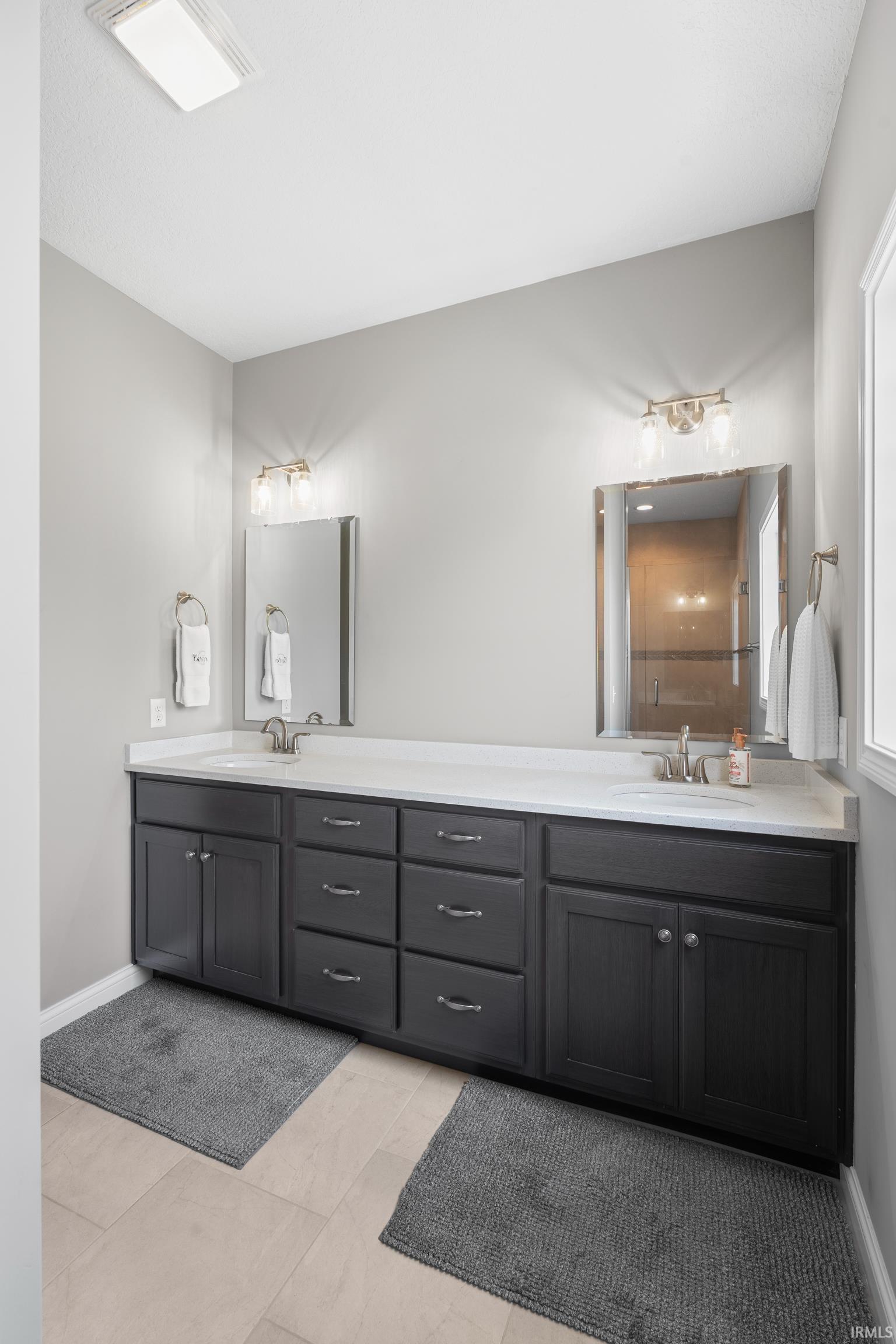 Photo 25 of 1388 S Honeybee Court