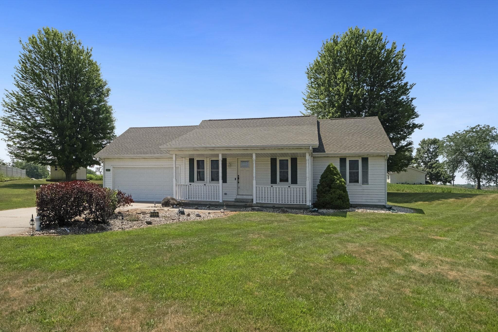 Photo 33 of 2052 S Blue Spruce Court