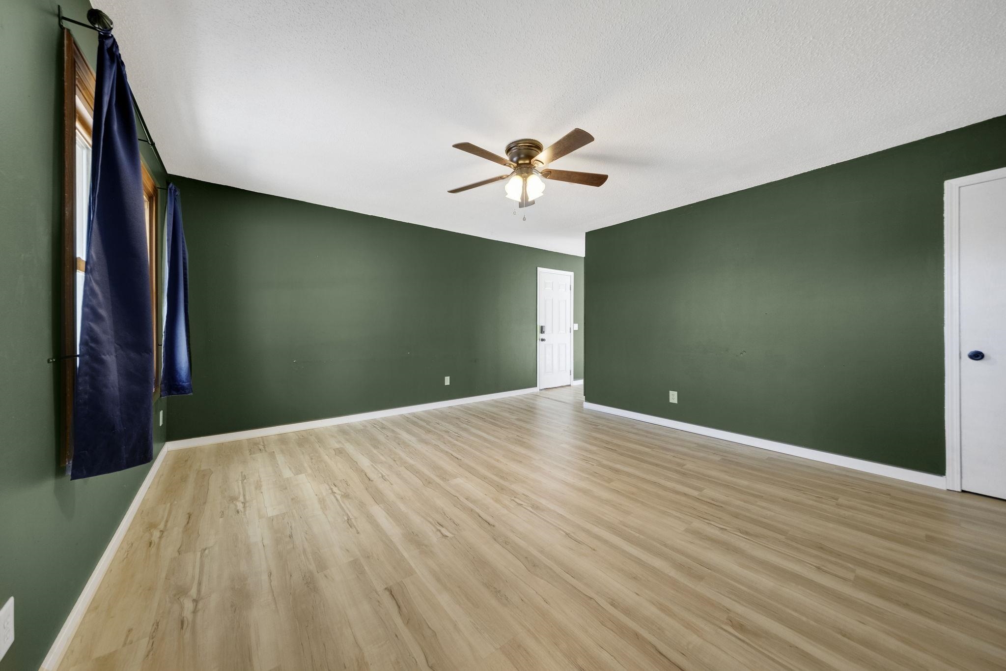 Photo 4 of 2052 S Blue Spruce Court