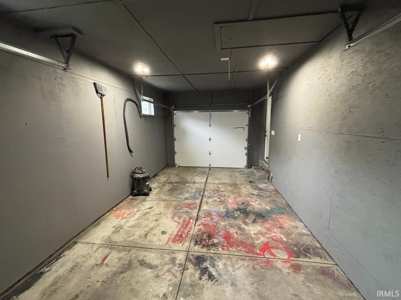 Homes for sale in Muncie, IN | 2115 S Manville Rd, Muncie, IN 47302 | MLS# 202527703