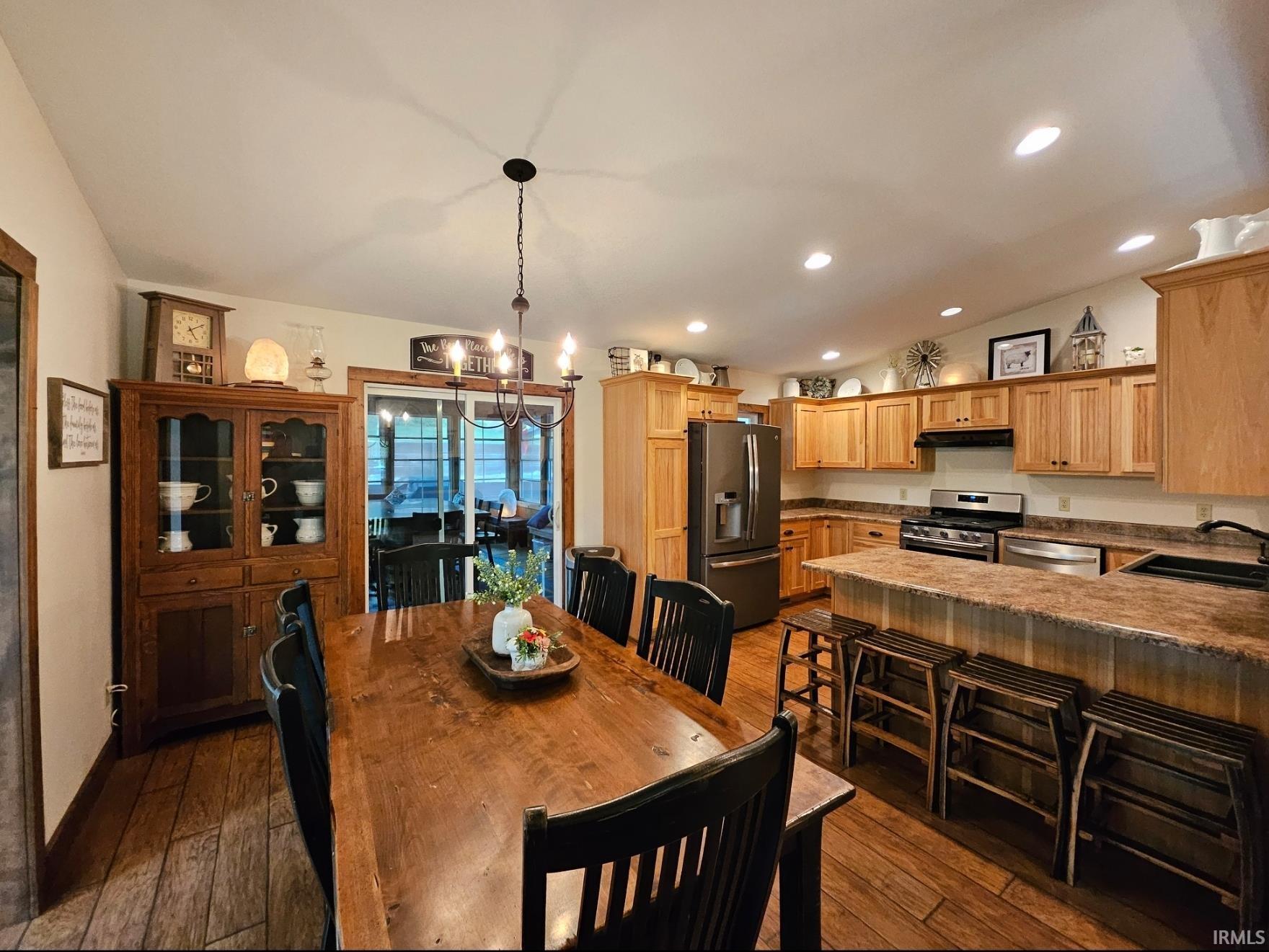 Homes for sale in Churubusco, IN | 8125 E US Hwy 33, Churubusco, IN 46723 | MLS# 202527796