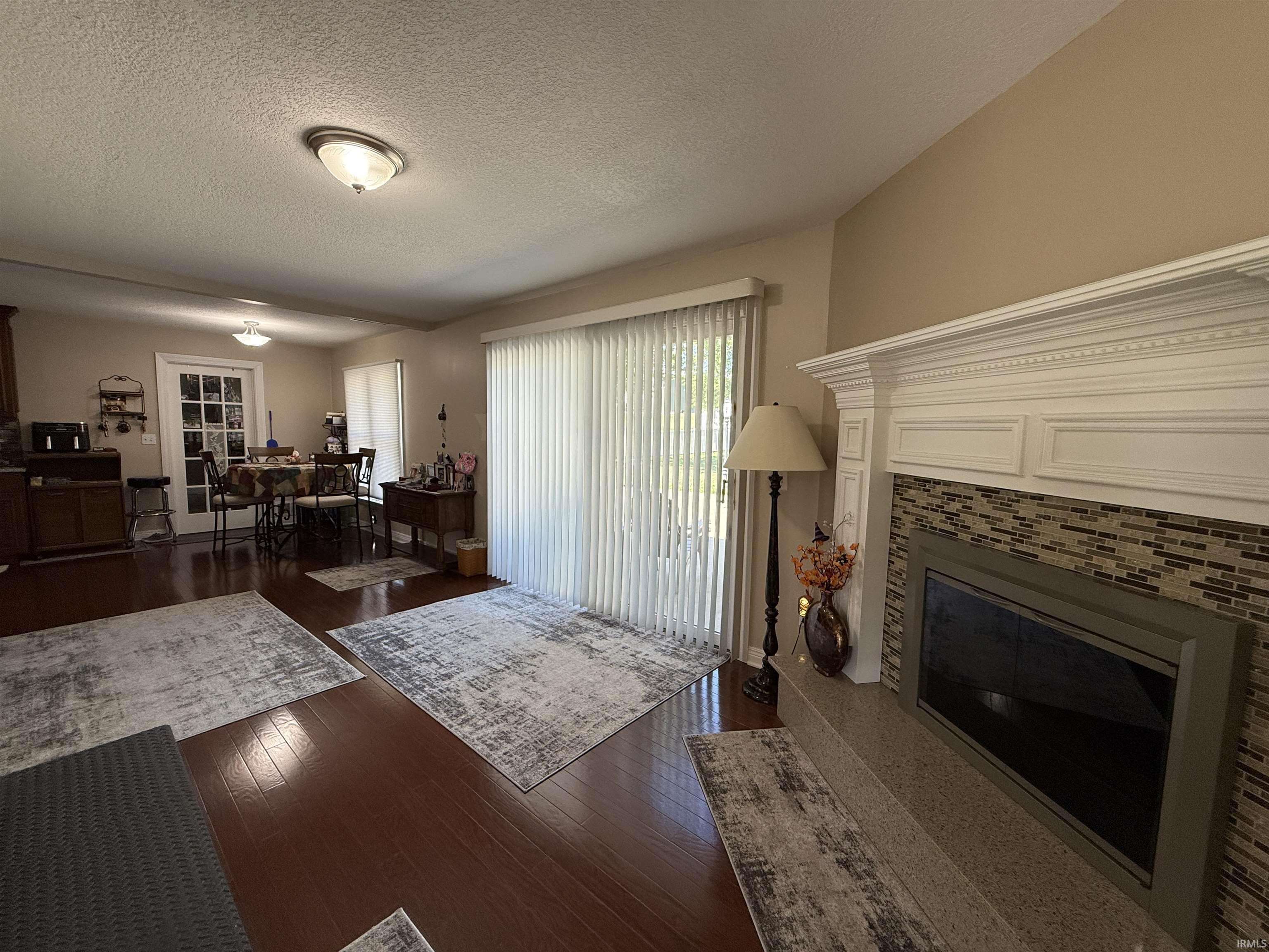 Photo 16 of 202 Edglink Drive