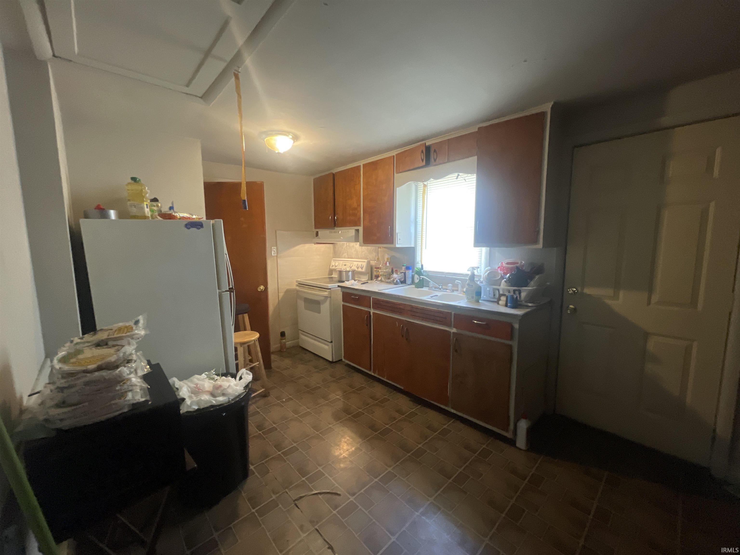 Photo 4 of 3221 Bowser Avenue
