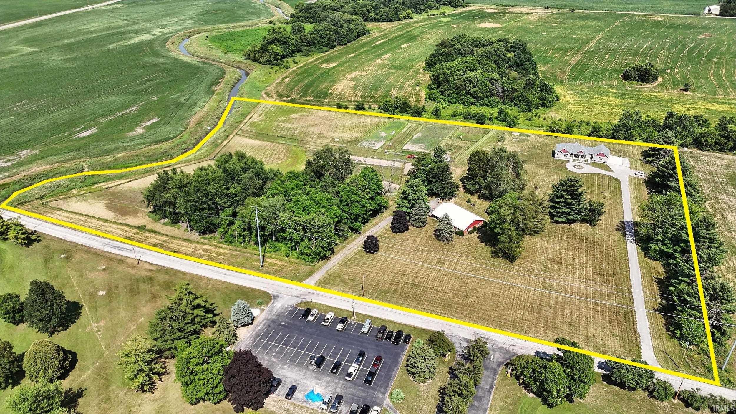 Photo 0 of 10744 N County Line Road