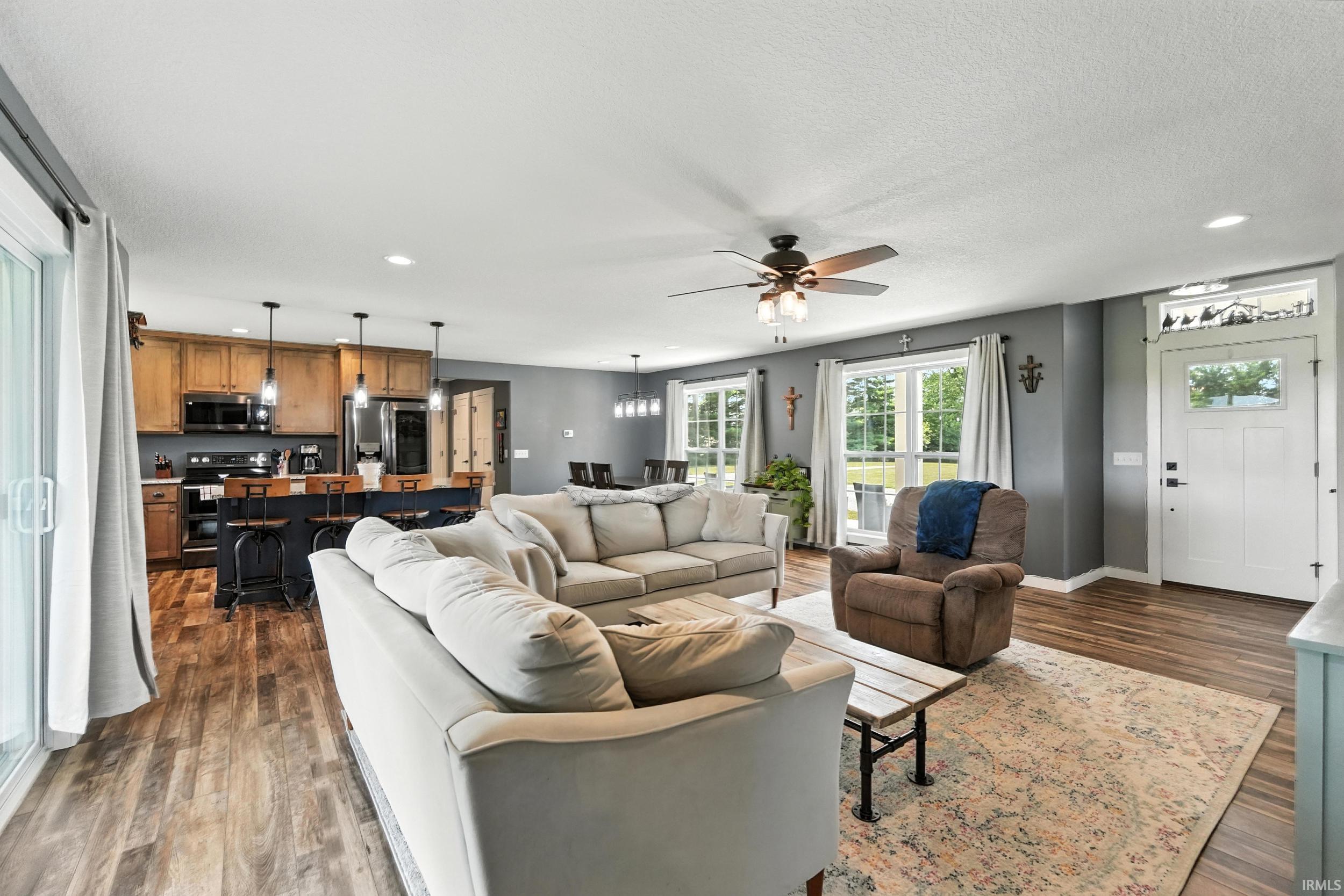 Photo 6 of 10744 N County Line Road