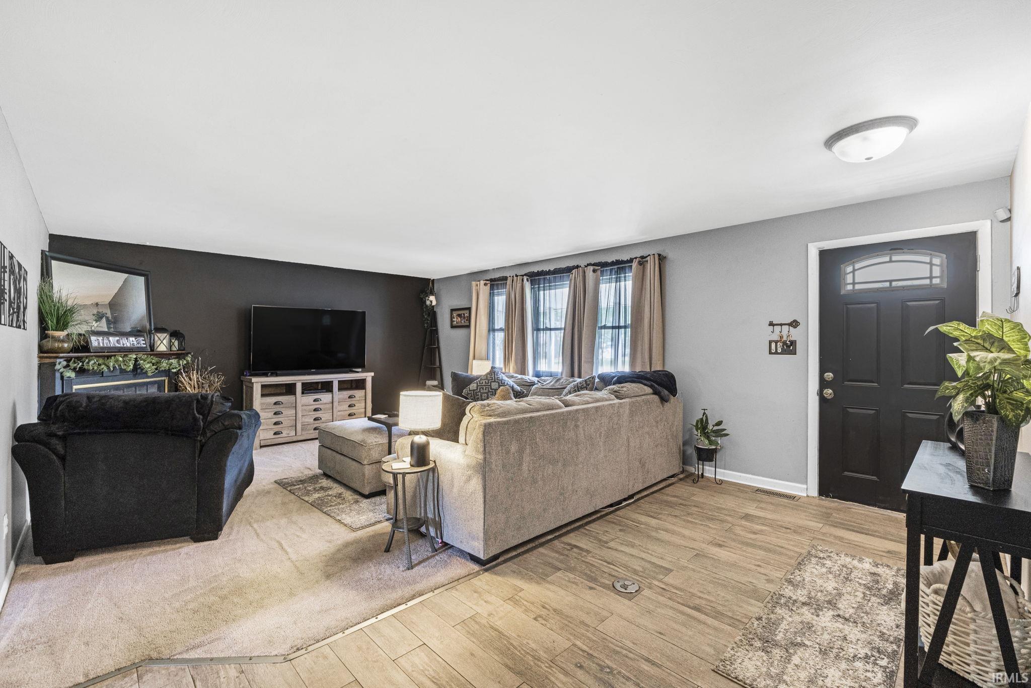 Photo 6 of 6309 Arnel Avenue