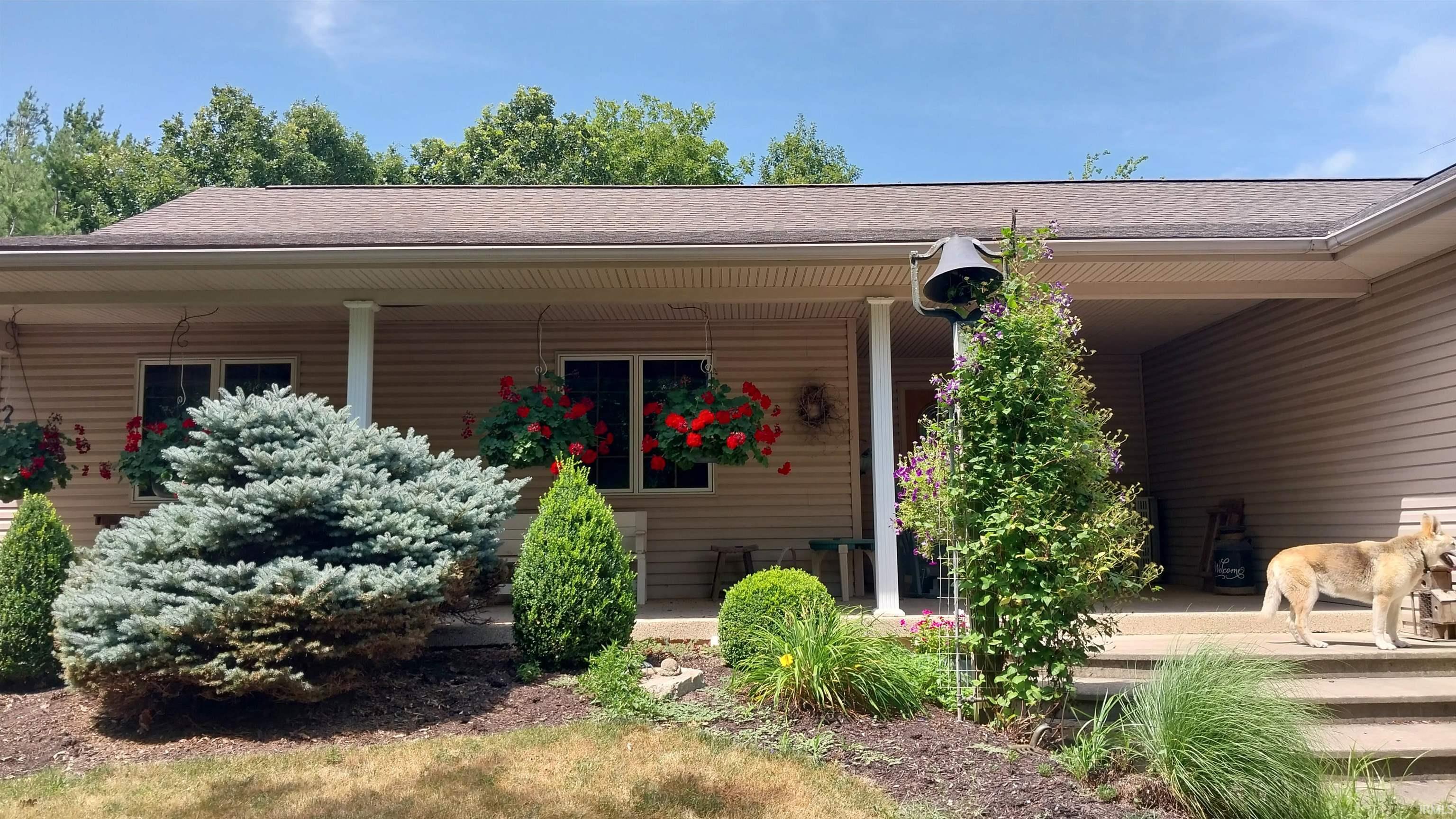 Photo 1 of 3221 W 700 S Road