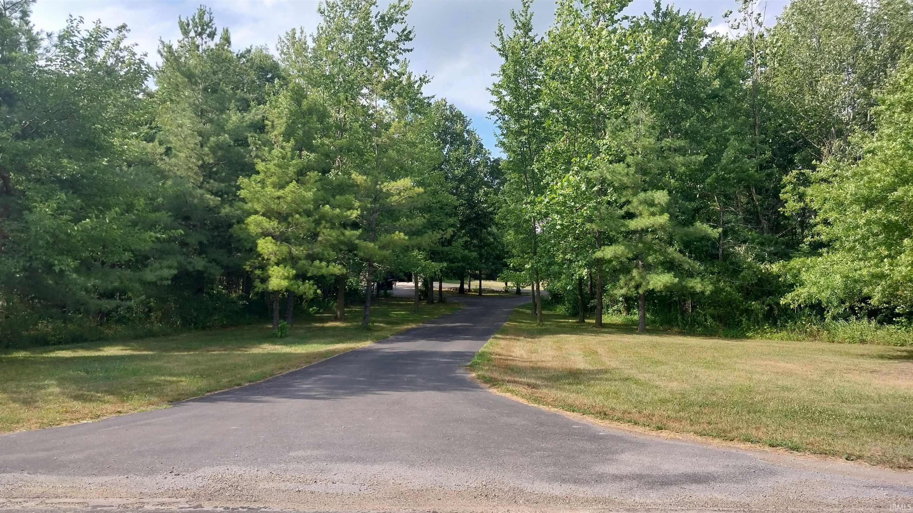 Photo 28 of 3221 W 700 S Road