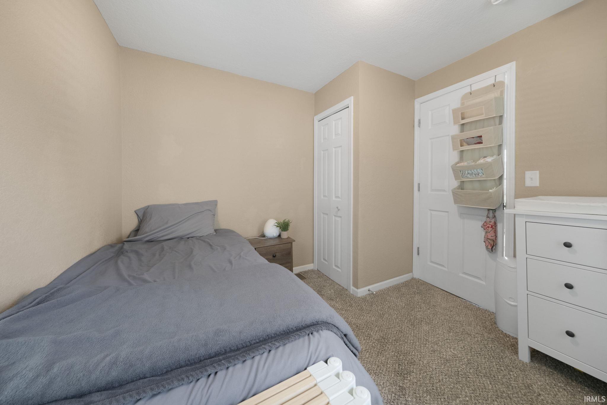 Photo 15 of 303 W Walnut Street