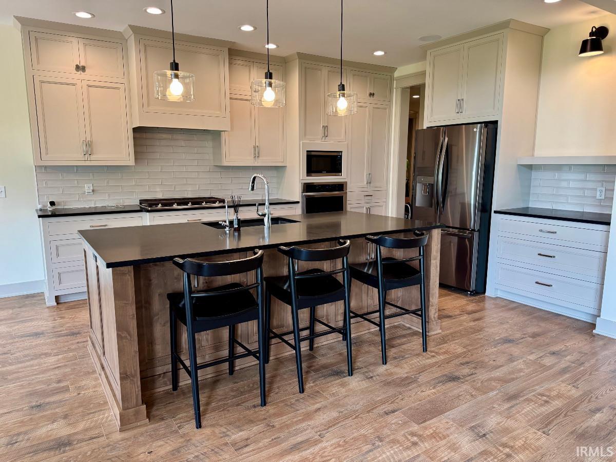 Photo 4 of 16570 Chilton Cove