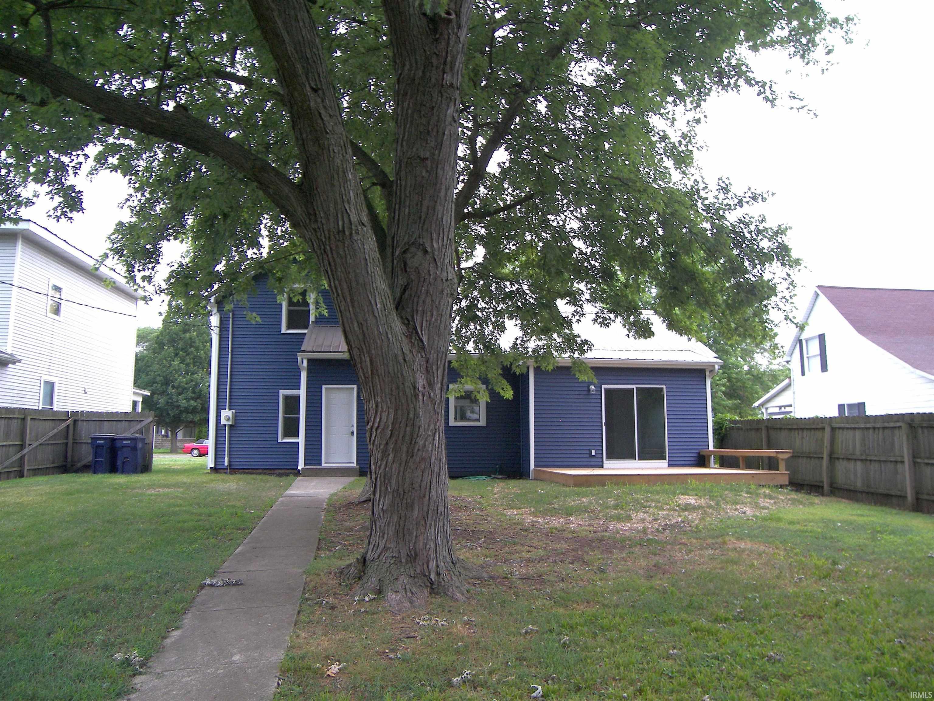 Photo 4 of 728 E Fort Wayne Street