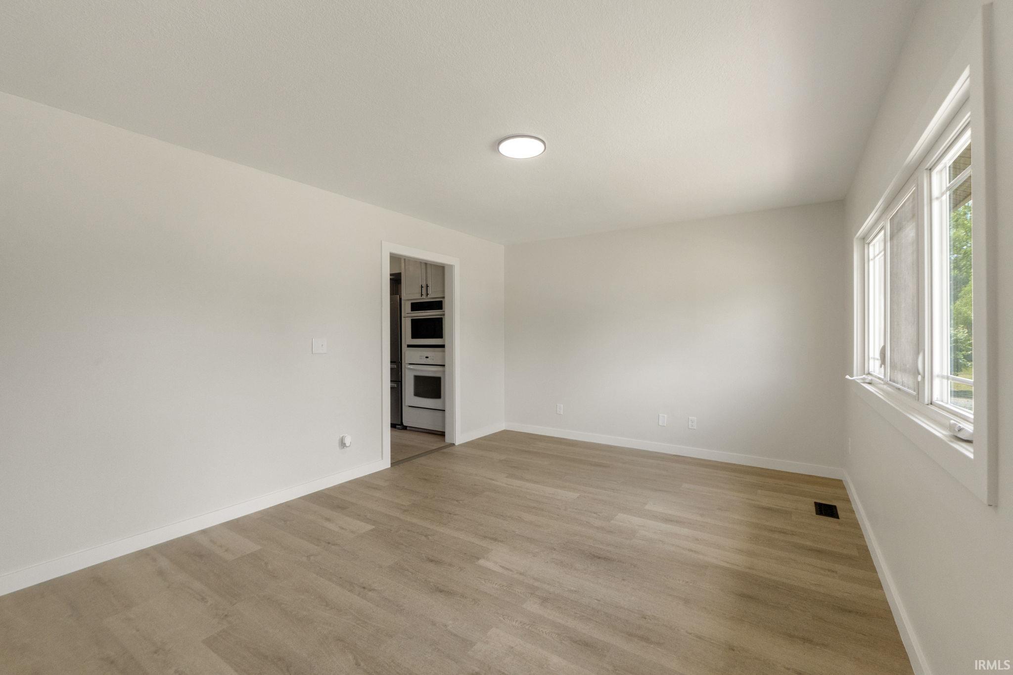 Photo 5 of 5206 N Stony Run Lane